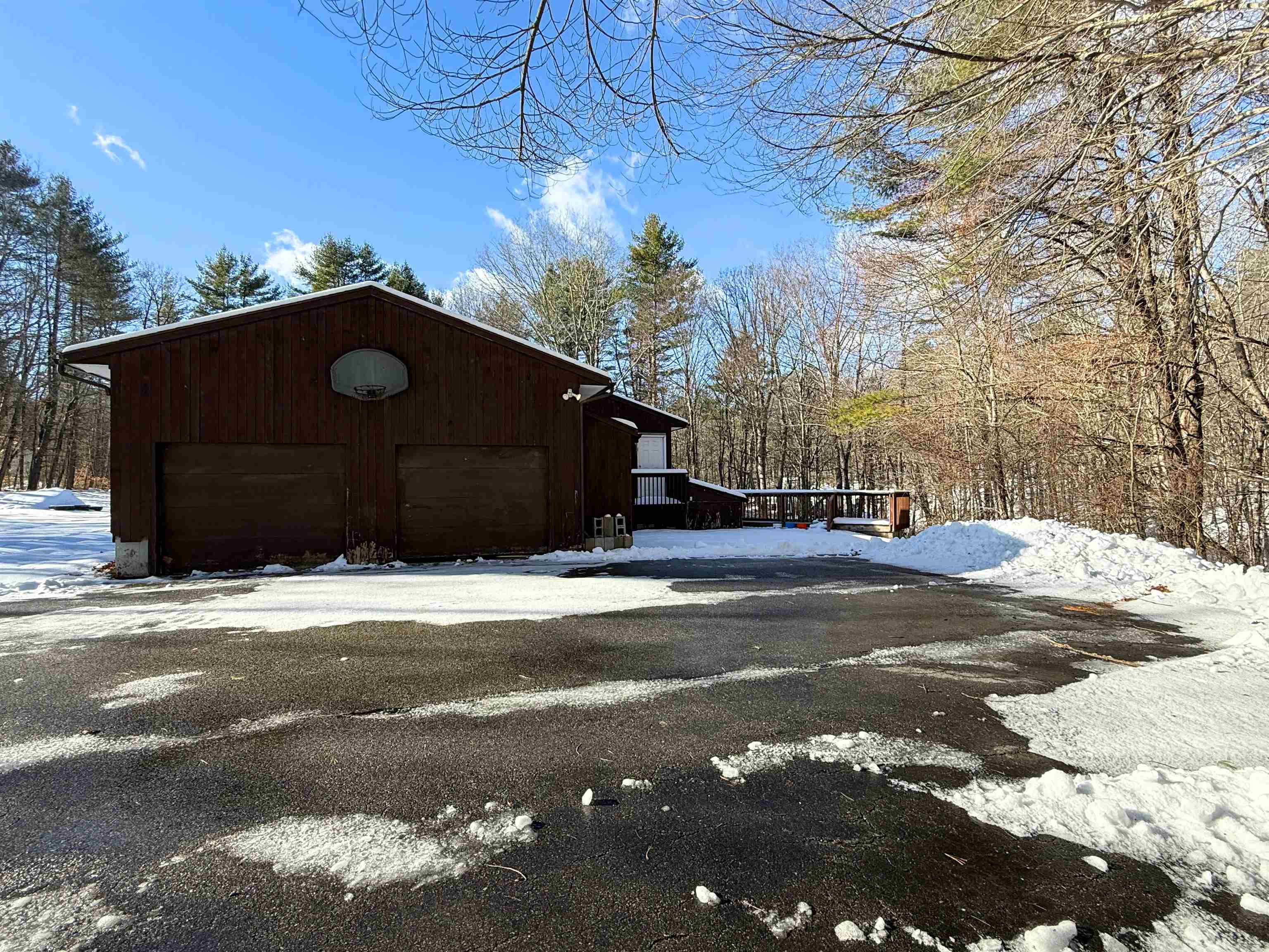 256 Middle Branch Rd, New Boston, NH 03070