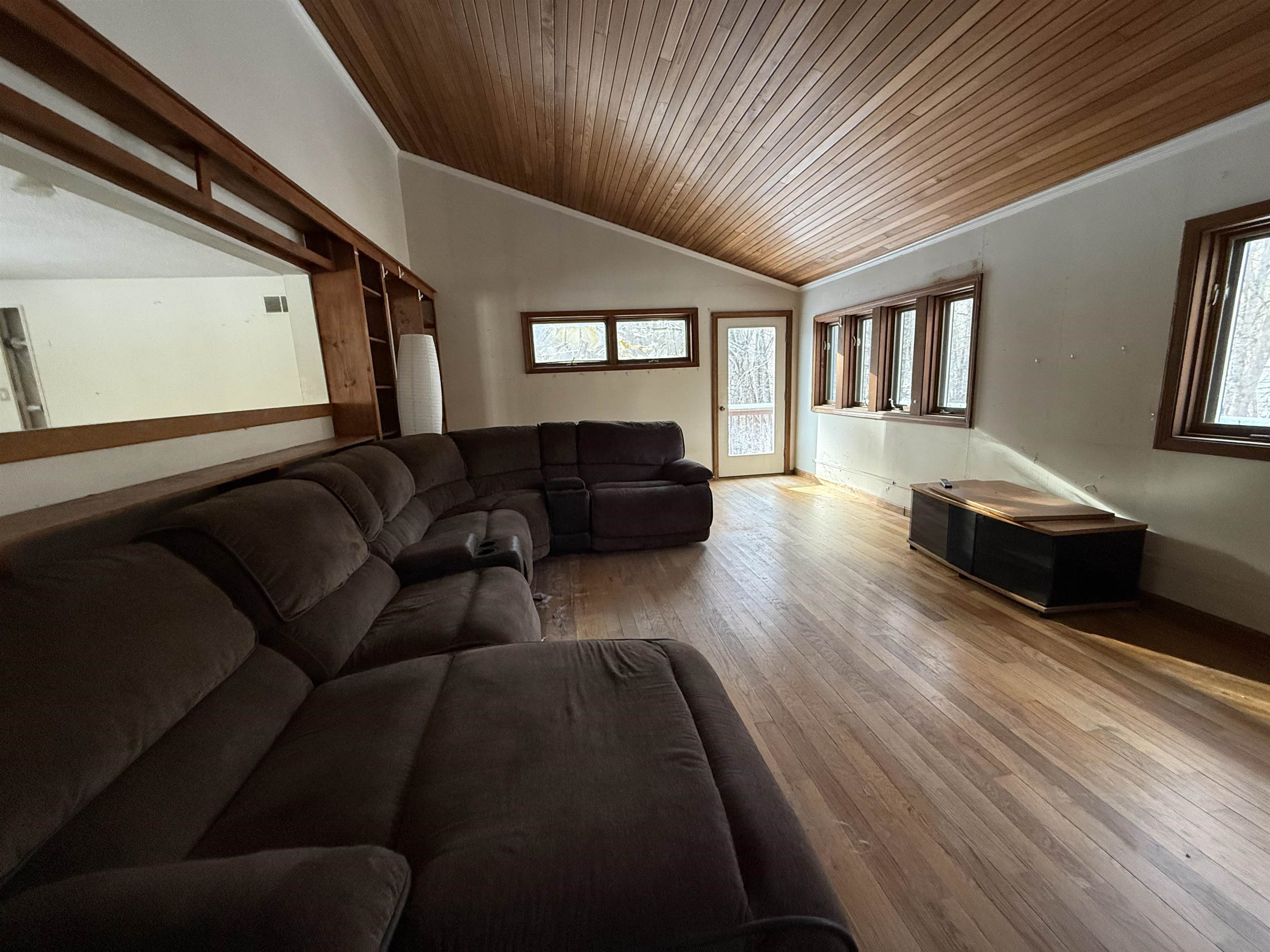 Homes for sale in New Boston, NH | 256 Middle Branch Rd, New Boston, NH 03070 | MLS# 5071889