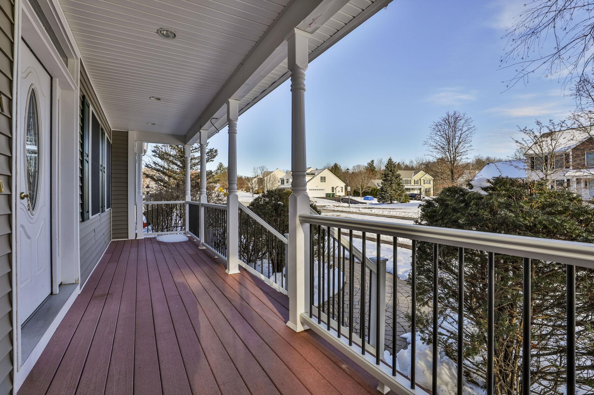 Homes for sale in Nashua, NH | 121 Cherrywood Dr, Nashua, NH 03062 | MLS# 5071912