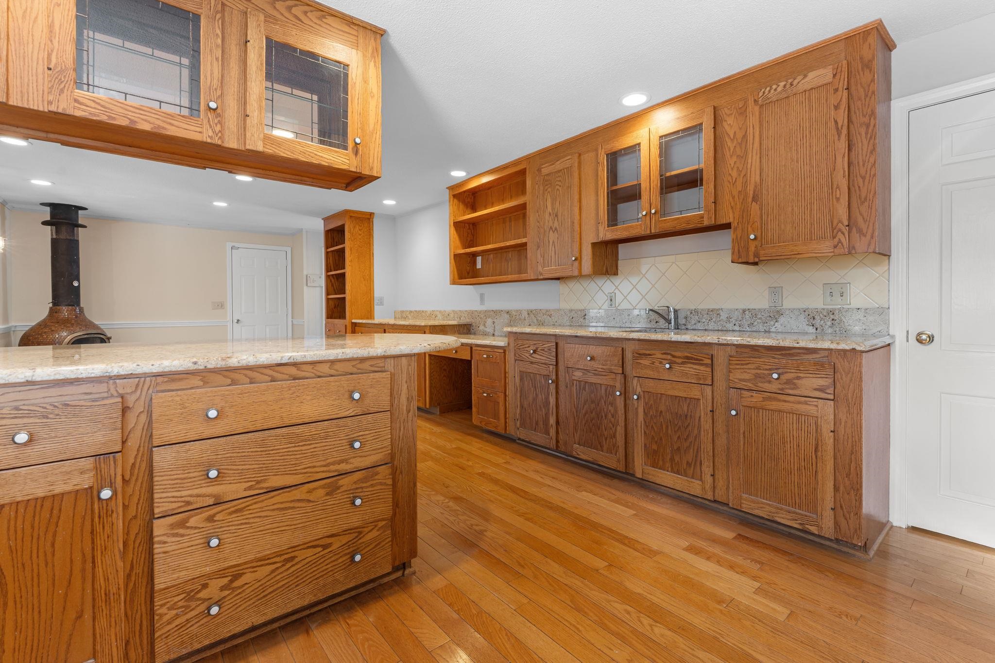 Homes for sale in Amherst, NH | 12 Fairway Dr, Amherst, NH 03031 | MLS# 5071930