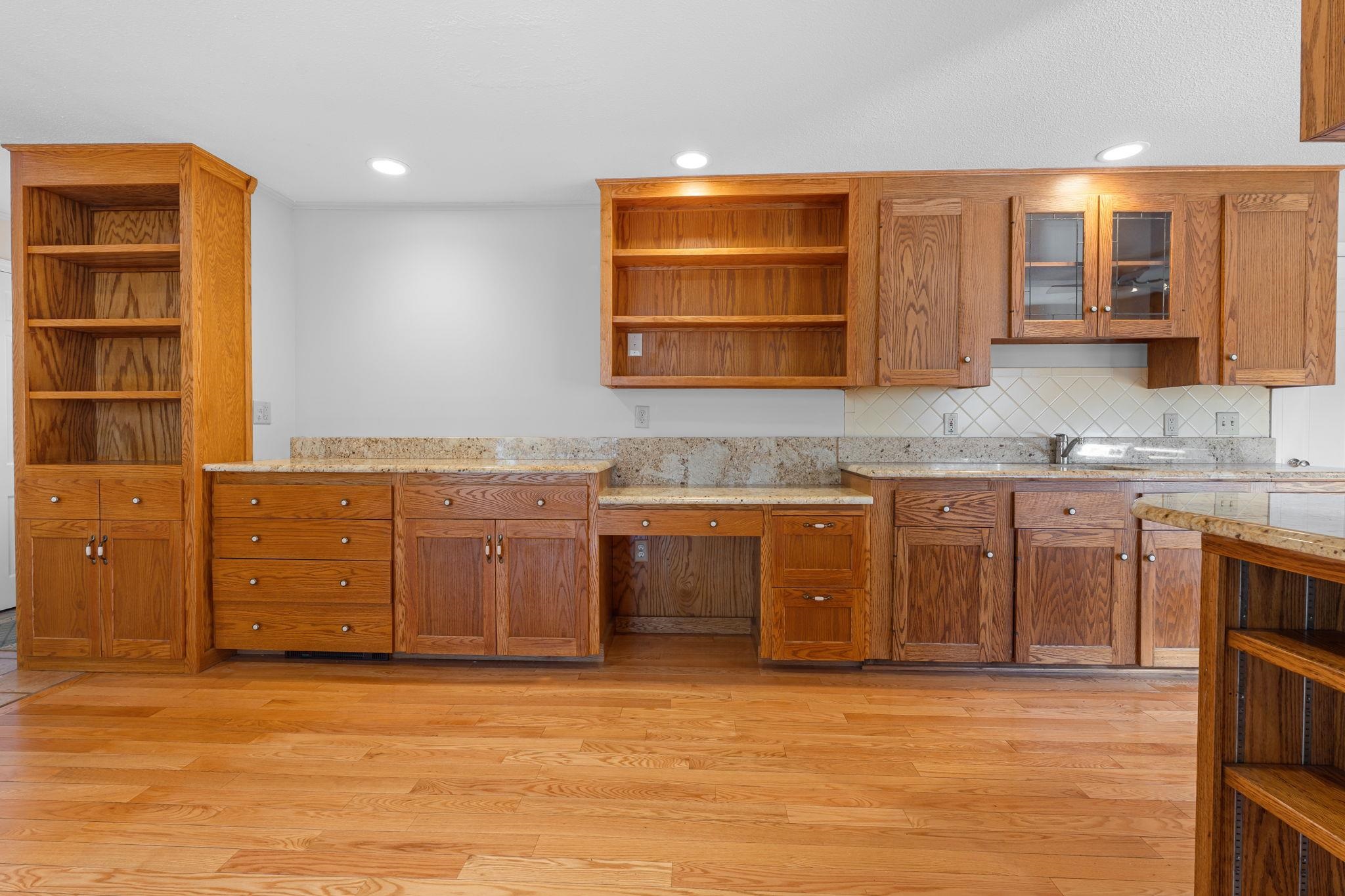 Homes for sale in Amherst, NH | 12 Fairway Dr, Amherst, NH 03031 | MLS# 5071930