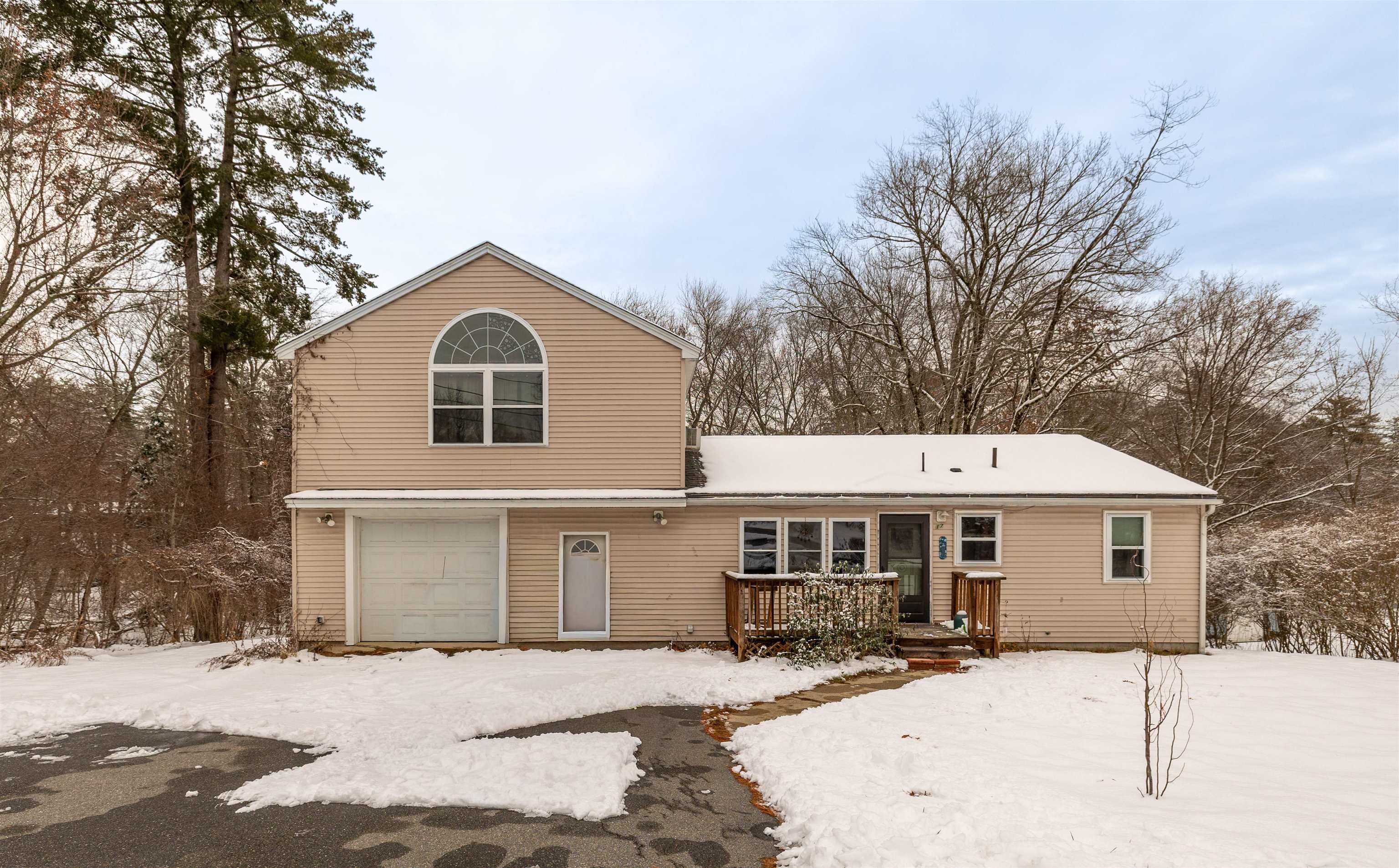 MLS 5071965: 17 Grove Avenue, Salem NH