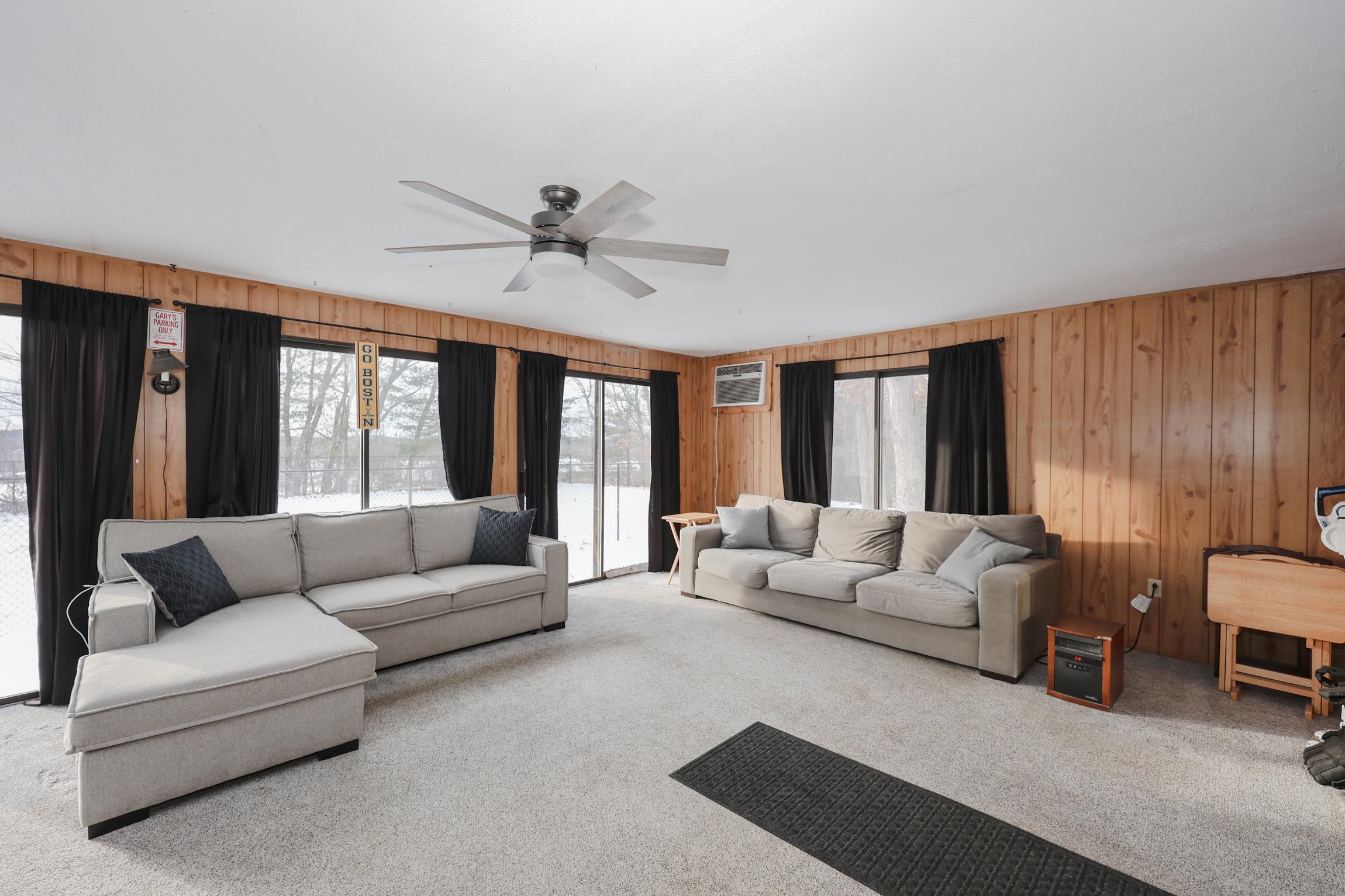 Homes for sale in Manchester, NH | 135 Pepperidge Dr, Manchester, NH 03103 | MLS# 5071975