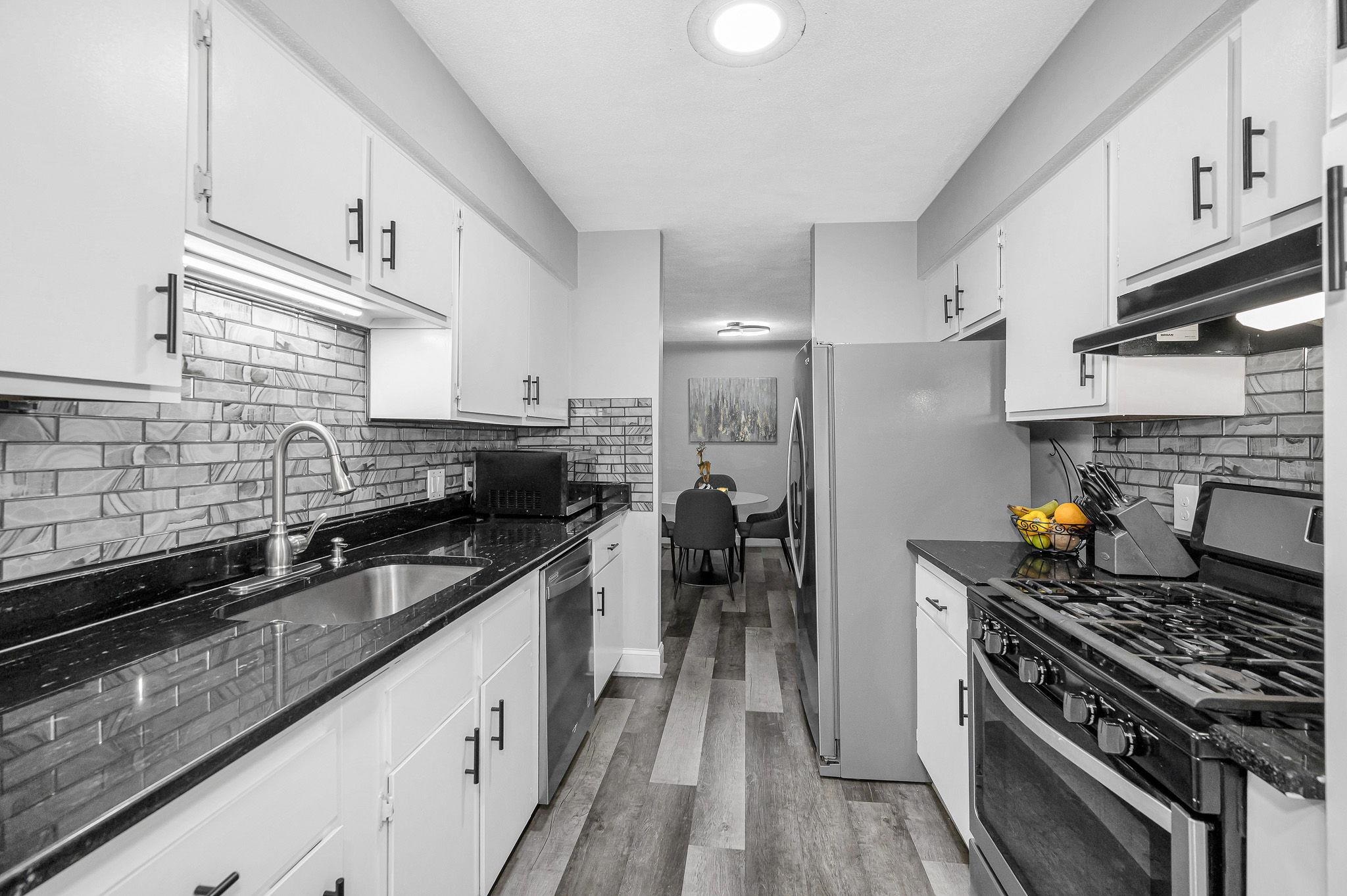 Homes for sale in Nashua, NH | 210 Brook Village Rd #38, Nashua, NH 03062 | MLS# 5072017