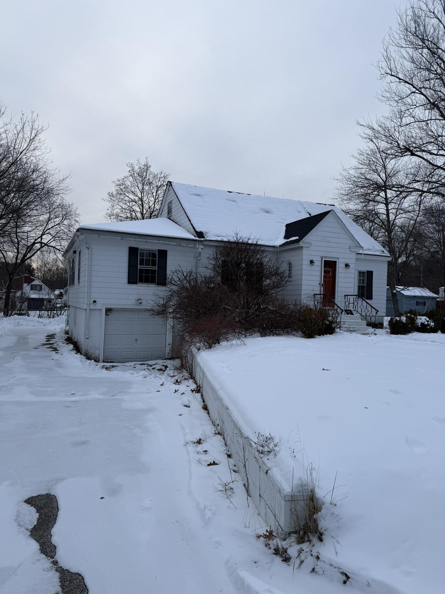 Homes for sale in Bedford, NH | 6 Merry St, Bedford, NH 03110 | MLS# 5072023