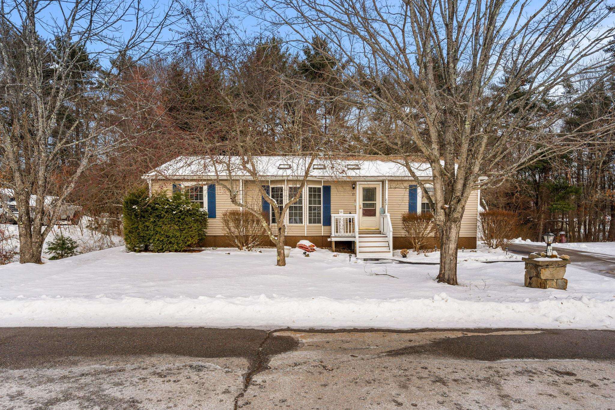 Homes for sale in Raymond, NH | 17 Lilac Ct, Raymond, NH 03077 | MLS# 5072134