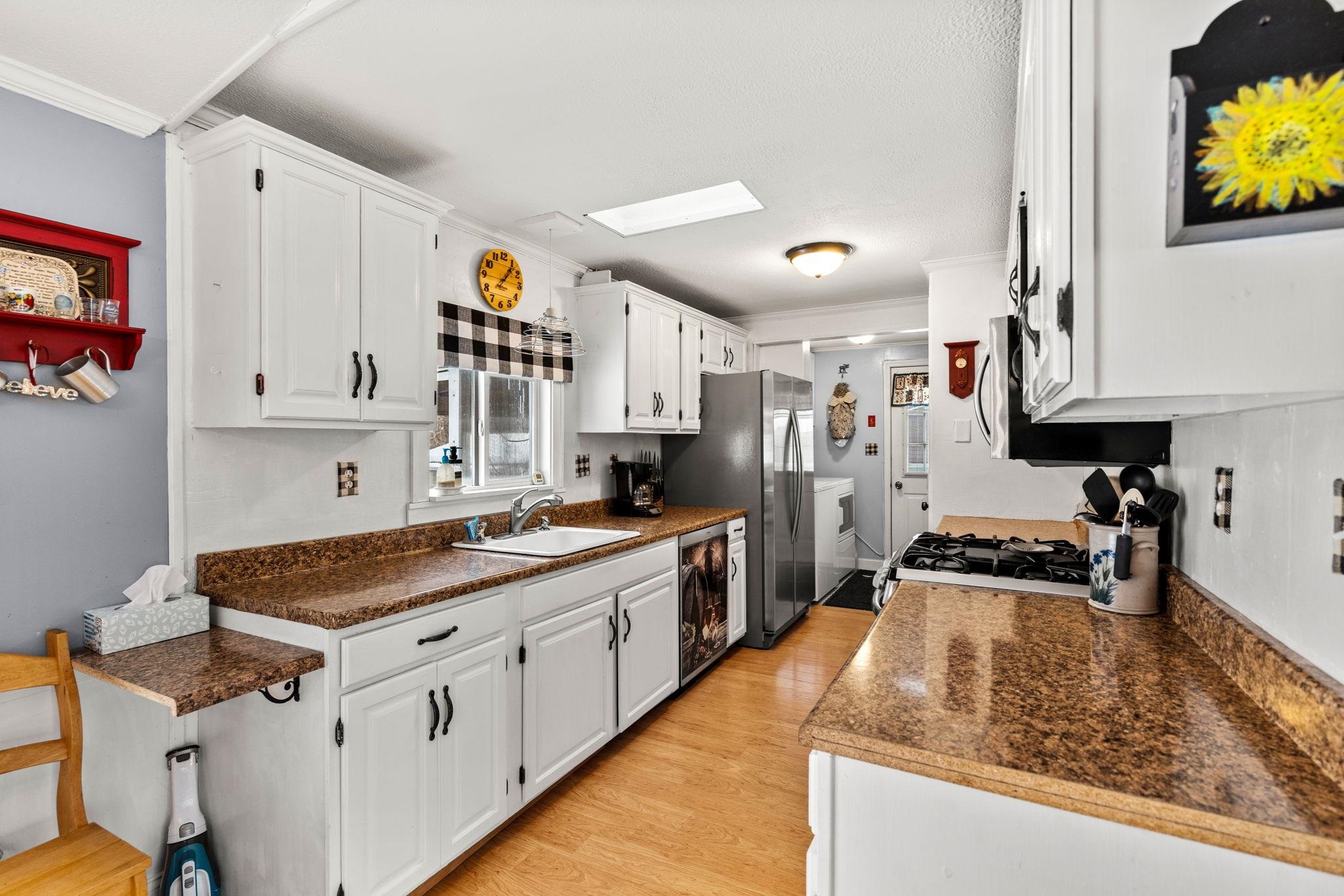 Homes for sale in Raymond, NH | 17 Lilac Ct, Raymond, NH 03077 | MLS# 5072134