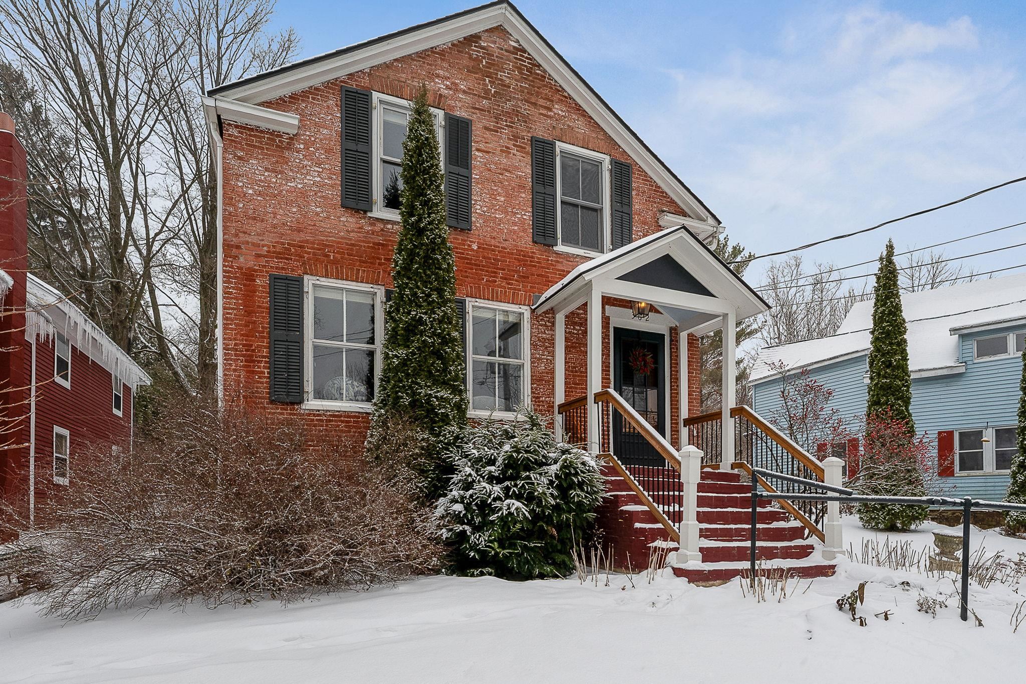 Homes for sale in Burlington, VT | 362 Saint Paul St, Burlington, VT 05401 | MLS# 5072145