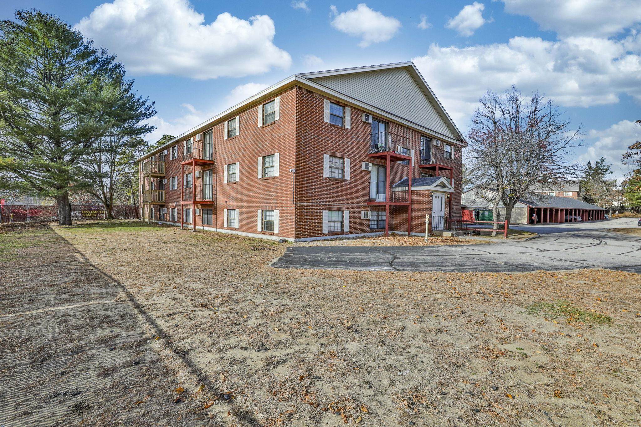 Homes for sale in Concord, NH | 12 East Side Dr #12, Concord, NH 03301 | MLS# 5072153