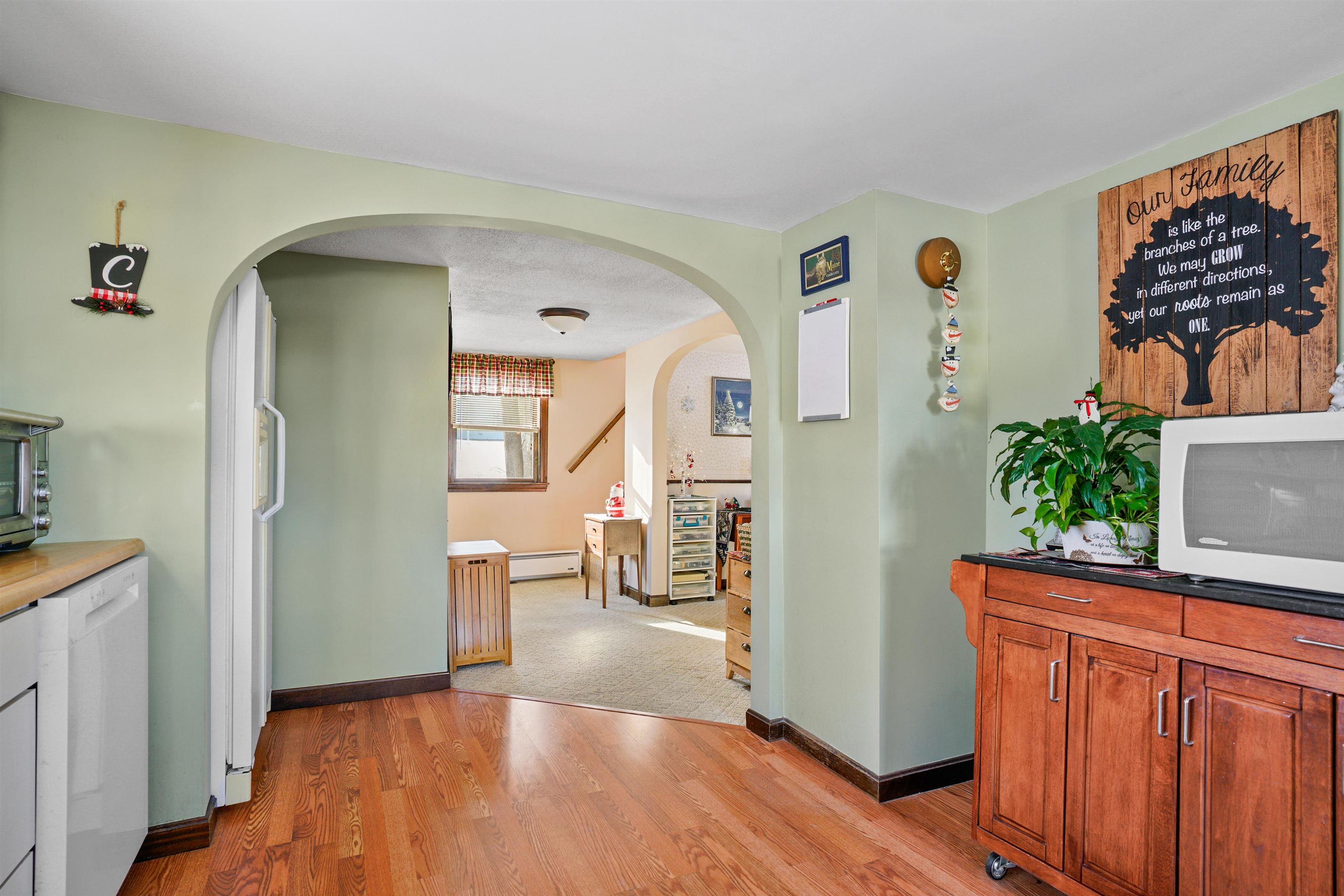 Homes for sale in Goffstown, NH | 31 Libbey St, Goffstown, NH 03102 | MLS# 5072164