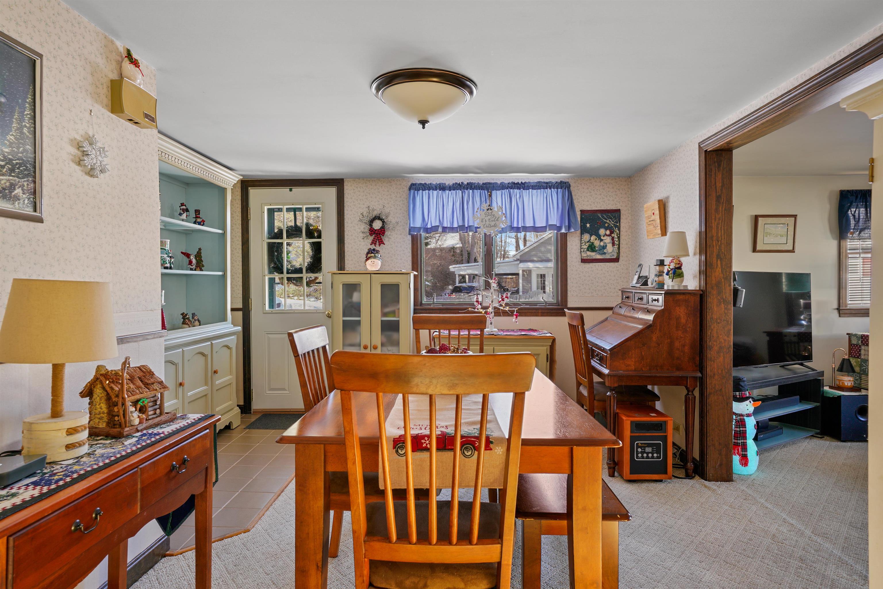 Homes for sale in Goffstown, NH | 31 Libbey St, Goffstown, NH 03102 | MLS# 5072164