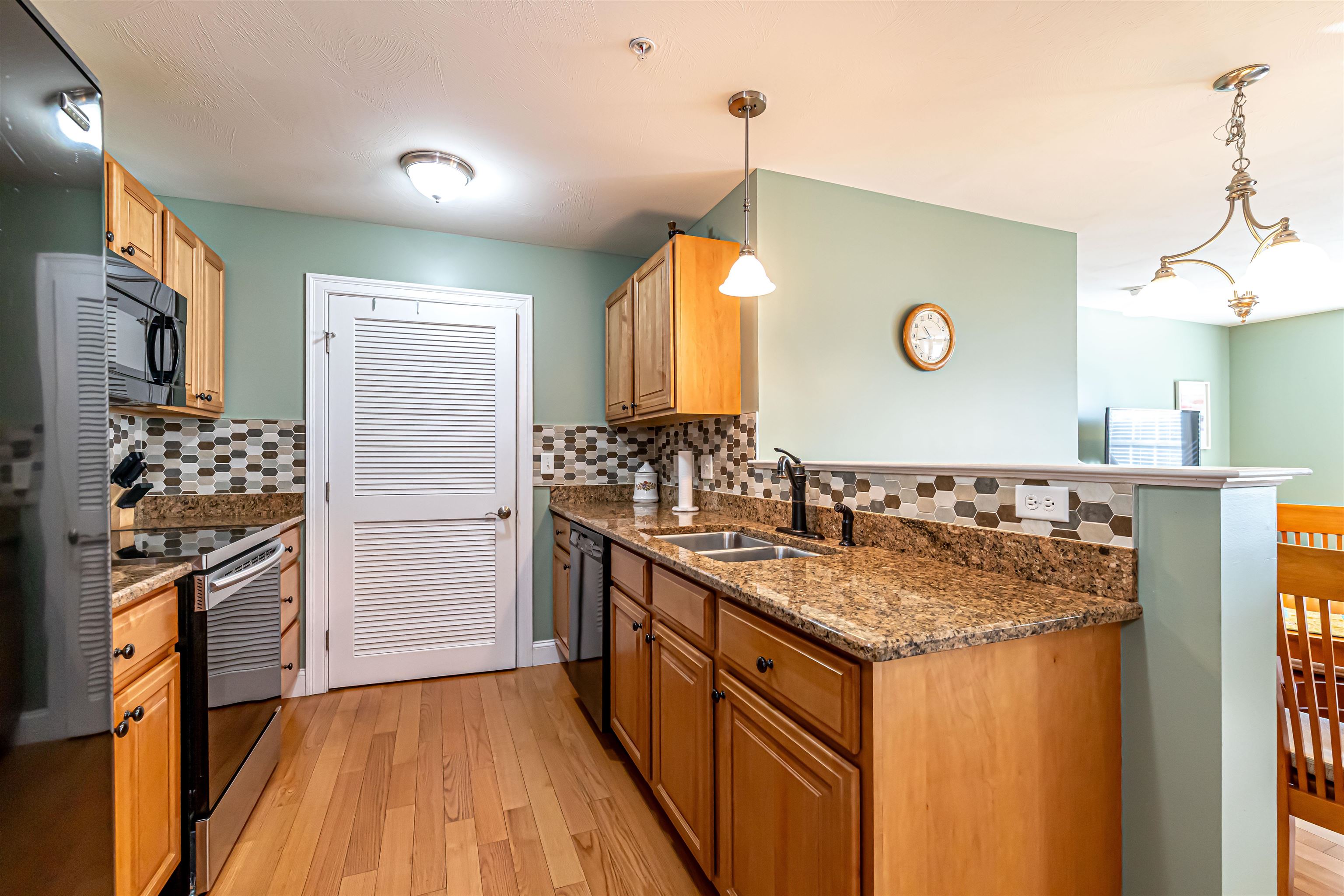 Homes for sale in Merrimack, NH | 6 Stearns Ln #201, Merrimack, NH 03054 | MLS# 5072171