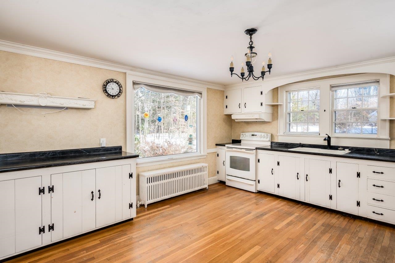 Homes for sale in Rochester, NH | 42 Rochester Hill Rd, Rochester, NH 03867 | MLS# 5072179