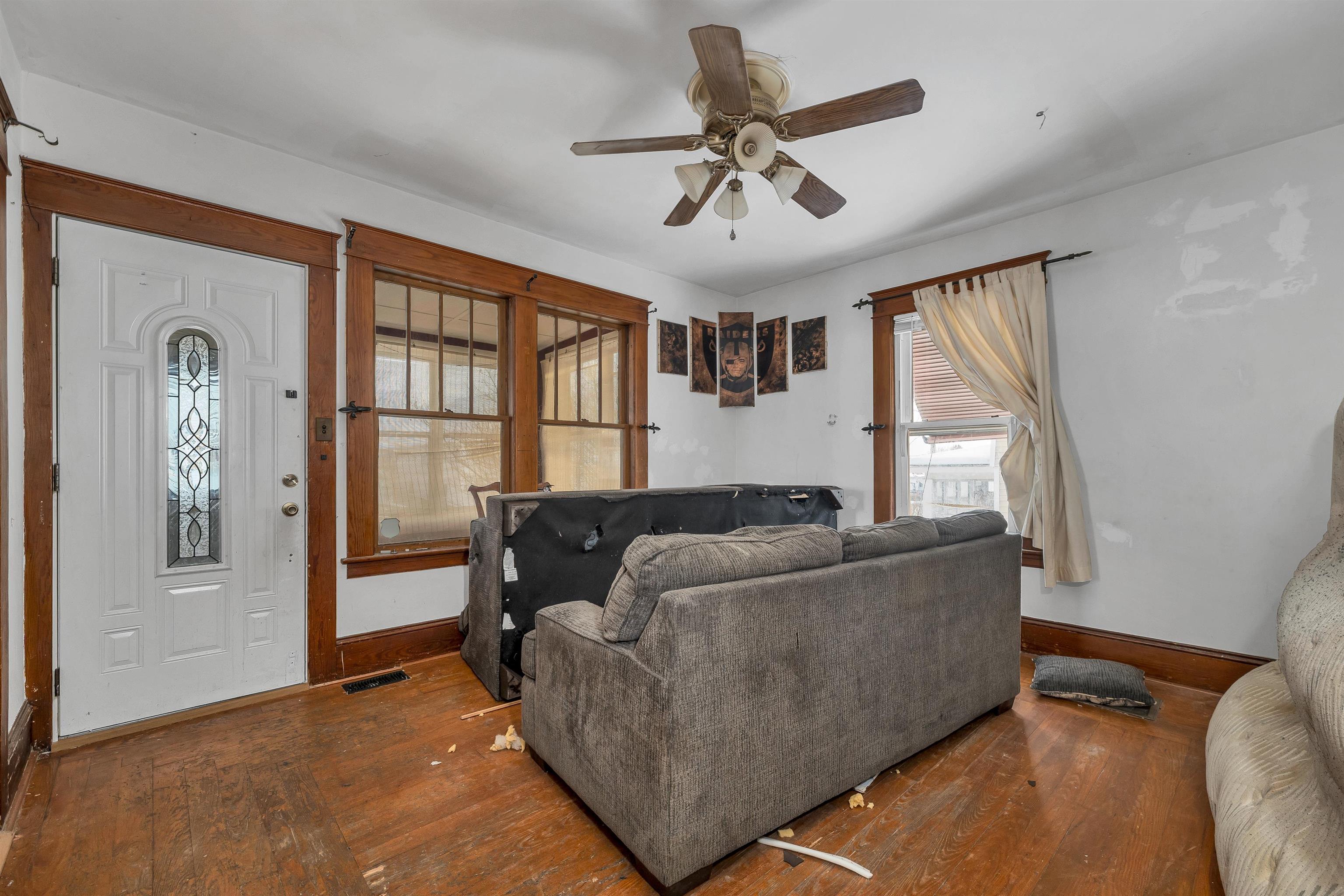 Homes for sale in Manchester, NH | 226 Lafayette St, Manchester, NH 03102 | MLS# 5072180