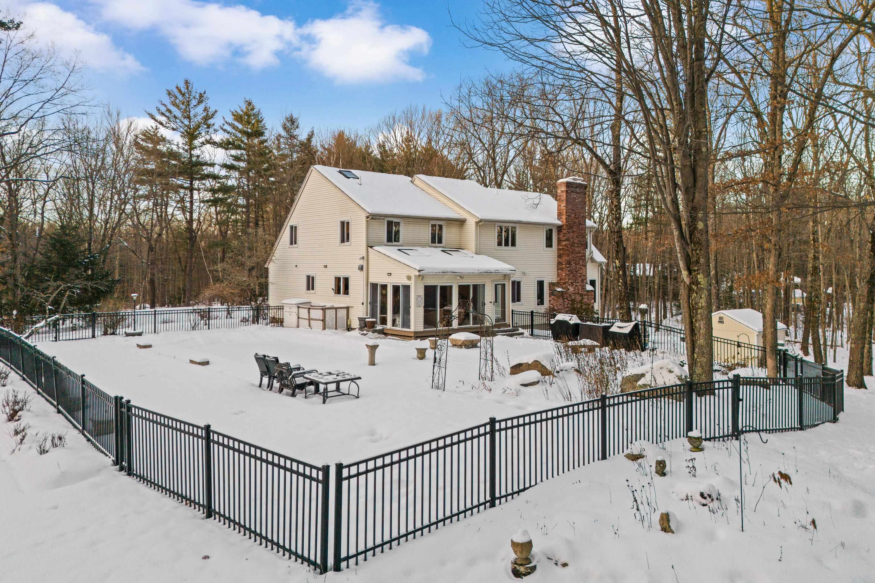 Homes for sale in Candia, NH | 104 Tower Hill Rd, Candia, NH 03034 | MLS# 5072198