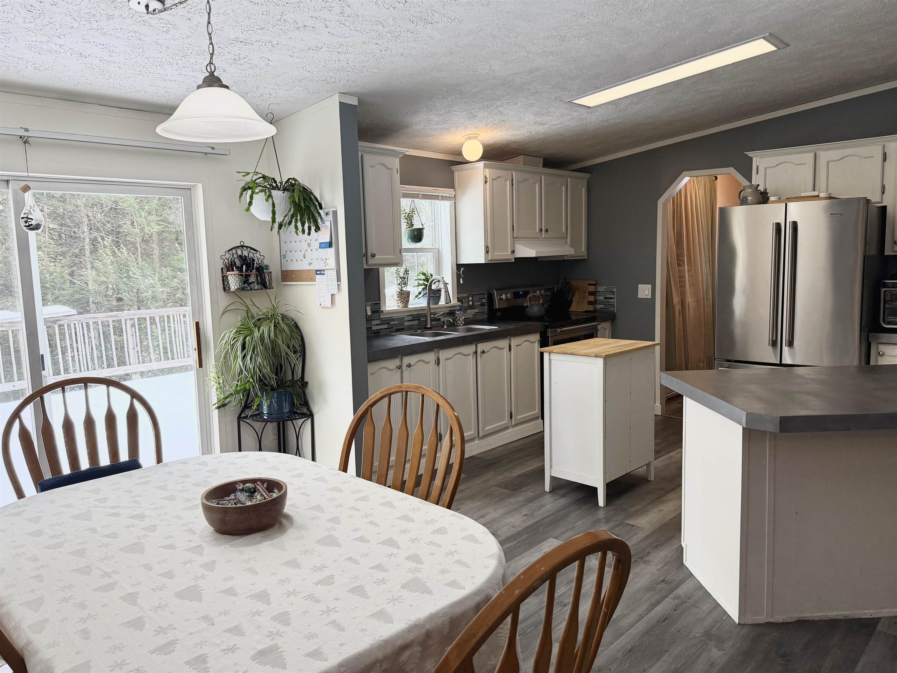 Homes for sale in Vernon, VT | 85 Breezy Acres Dr, Vernon, VT 05354 | MLS# 5072243