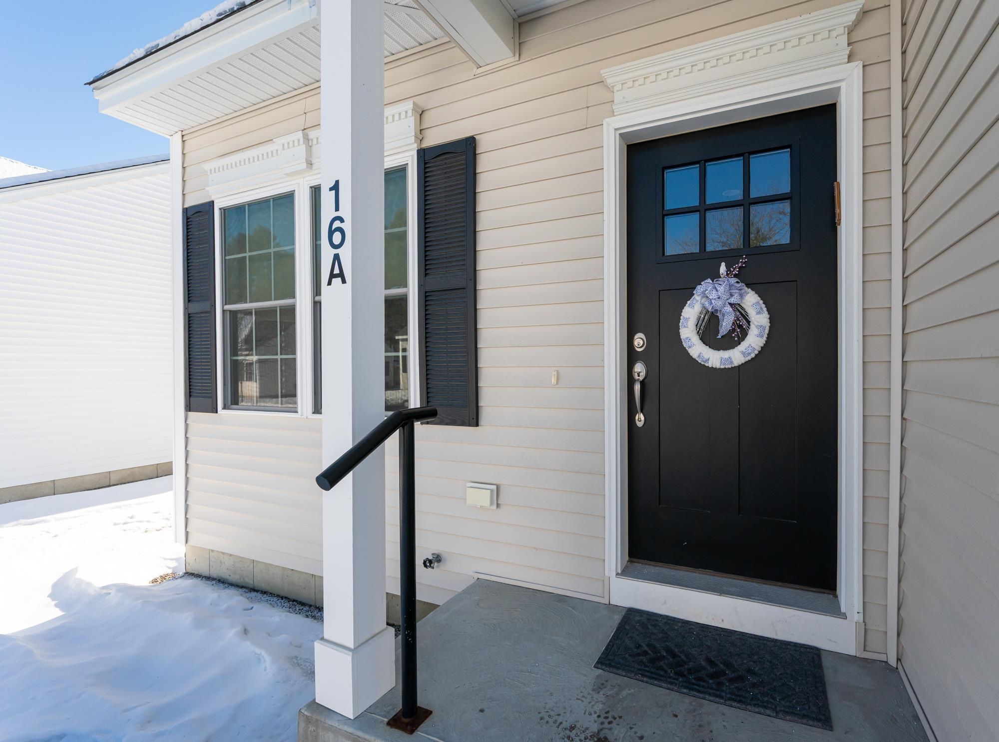 Homes for sale in Goffstown, NH | 16 Angel Point Cir #A, Goffstown, NH 03045 | MLS# 5072245