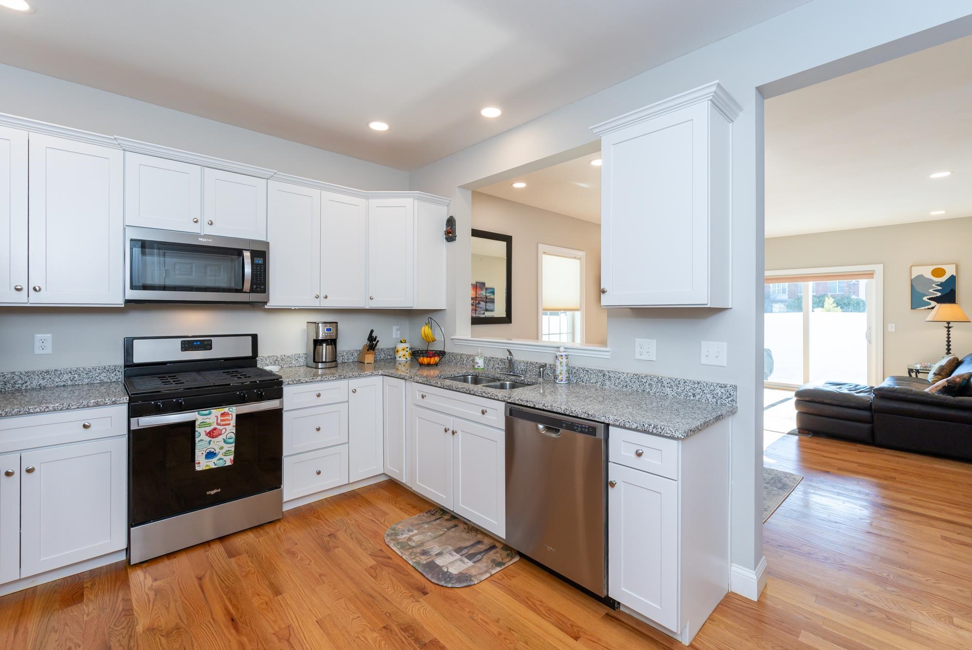 Homes for sale in Goffstown, NH | 16 Angel Point Cir #A, Goffstown, NH 03045 | MLS# 5072245