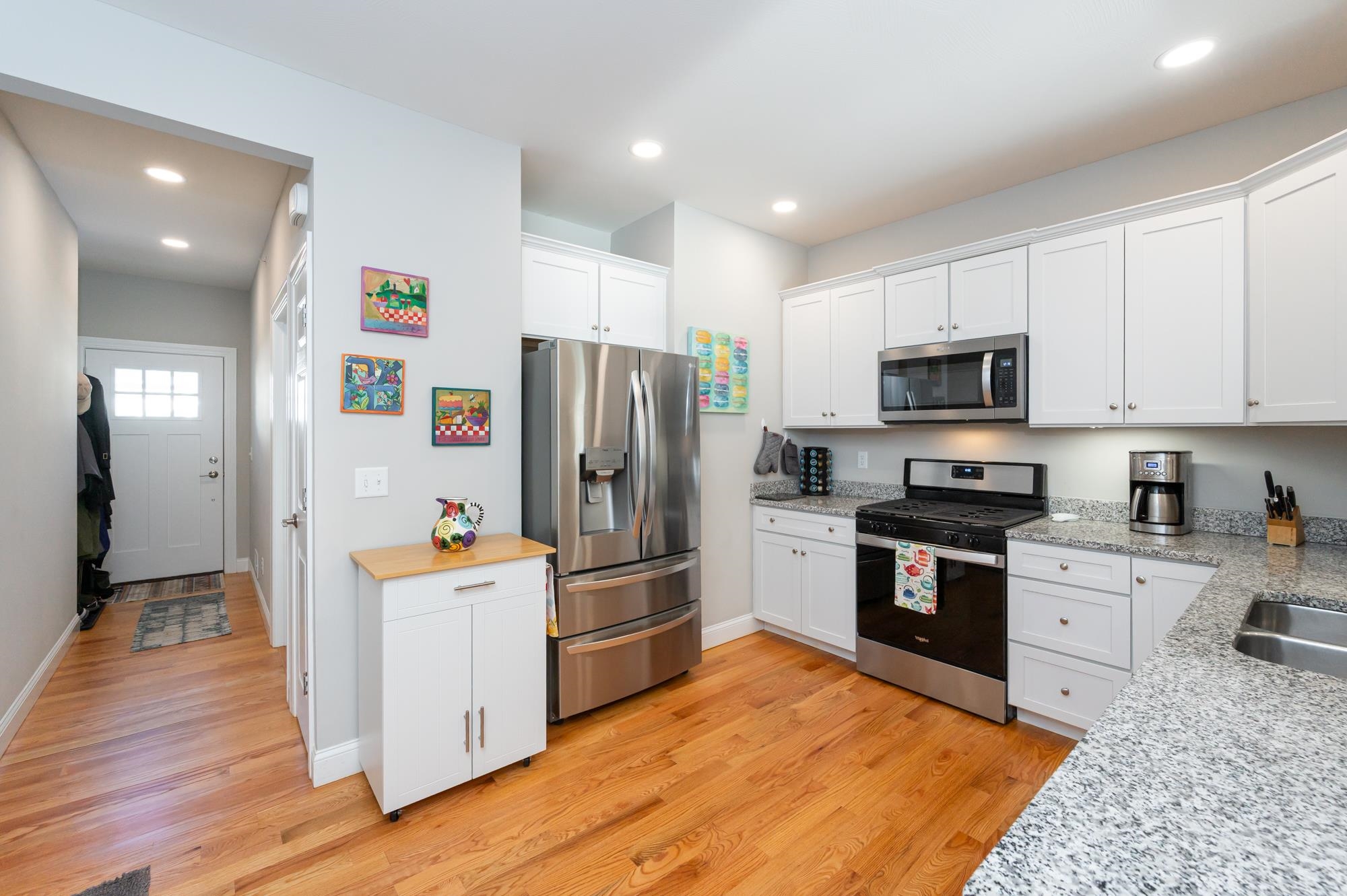 Homes for sale in Goffstown, NH | 16 Angel Point Cir #A, Goffstown, NH 03045 | MLS# 5072245