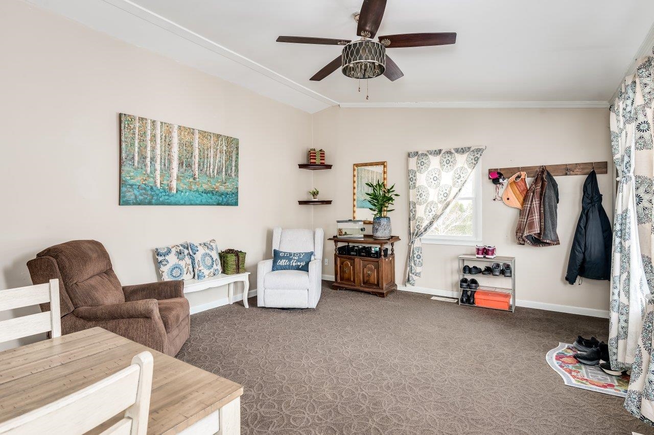 Homes for sale in Nashua, NH | 172 Ledge St, Nashua, NH 03060 | MLS# 5072302