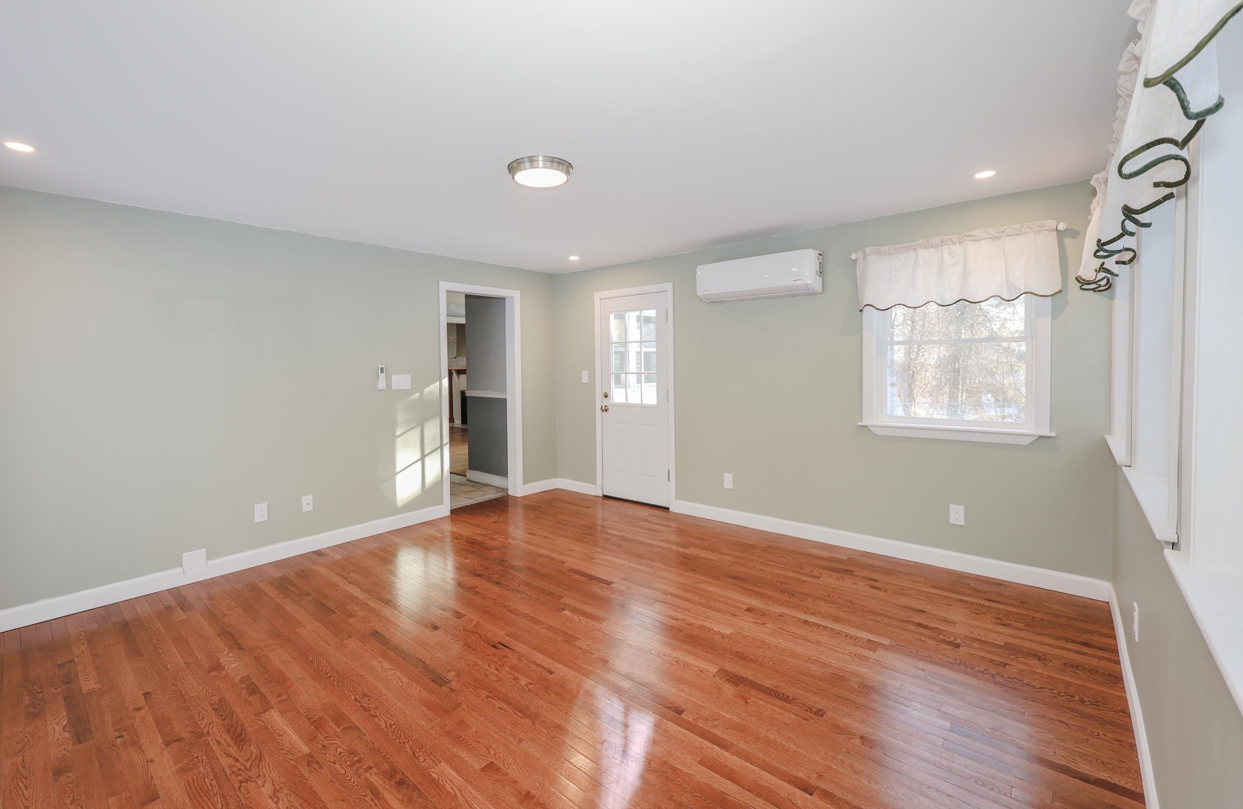 Homes for sale in Bedford, NH | 282 Wallace Rd, Bedford, NH 03110 | MLS# 5072312