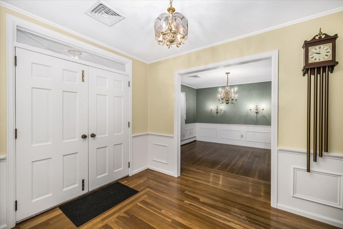 Homes for sale in Bedford, NH | 11 Strawberry Hill Rd, Bedford, NH 03110 | MLS# 5072315