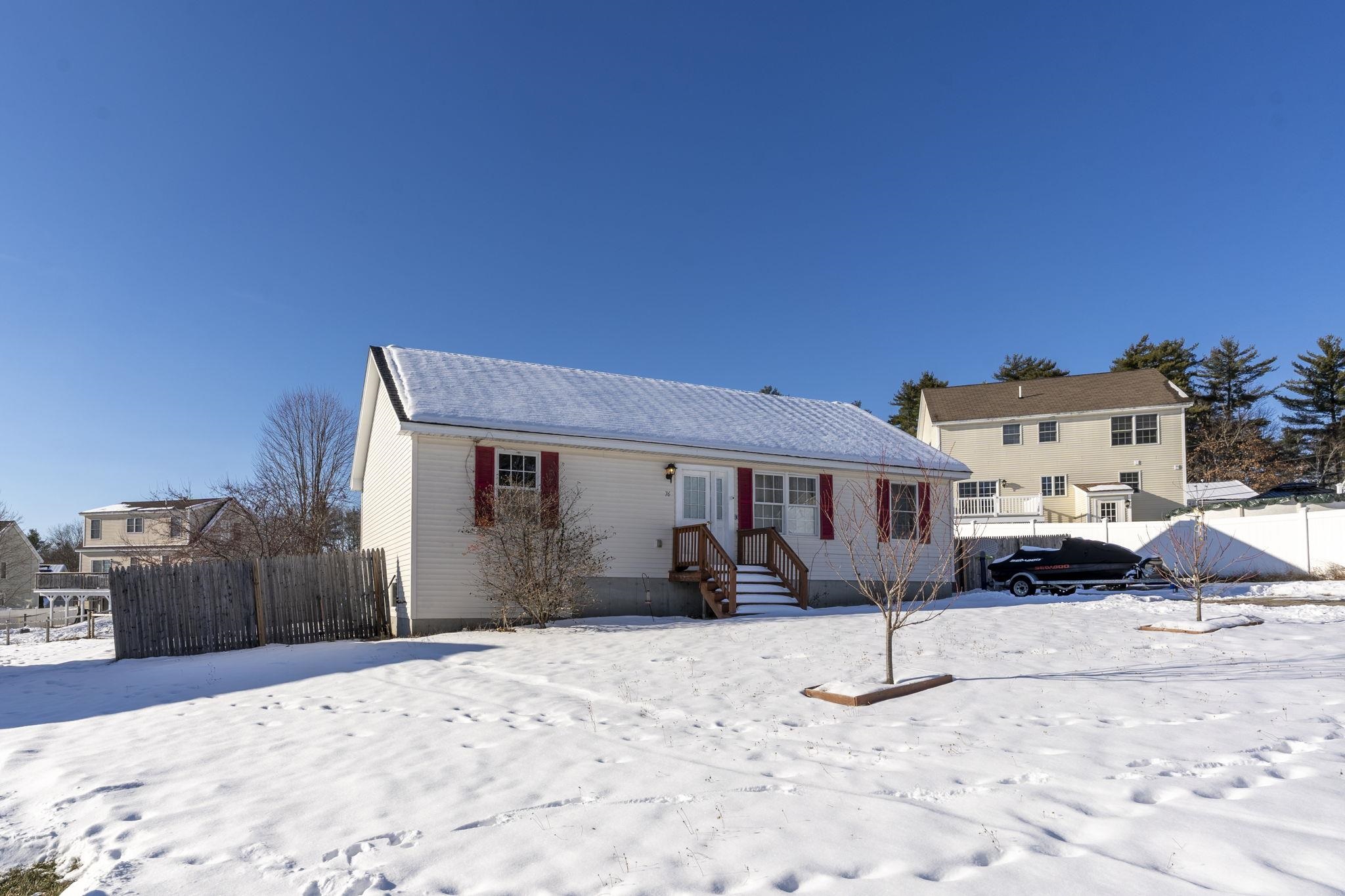 Homes for sale in Farmington, NH | 76 Sky View Dr, Farmington, NH 03835 | MLS# 5072316