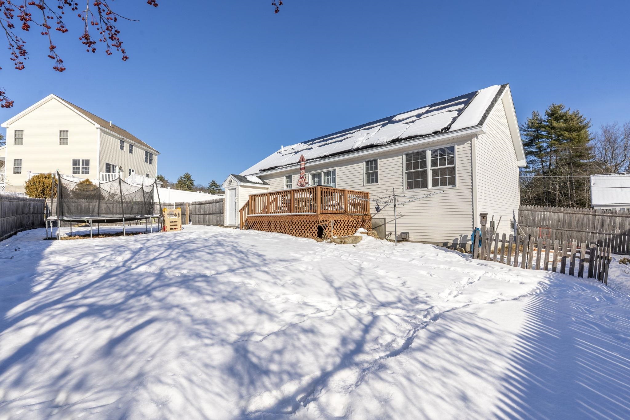 Homes for sale in Farmington, NH | 76 Sky View Dr, Farmington, NH 03835 | MLS# 5072316