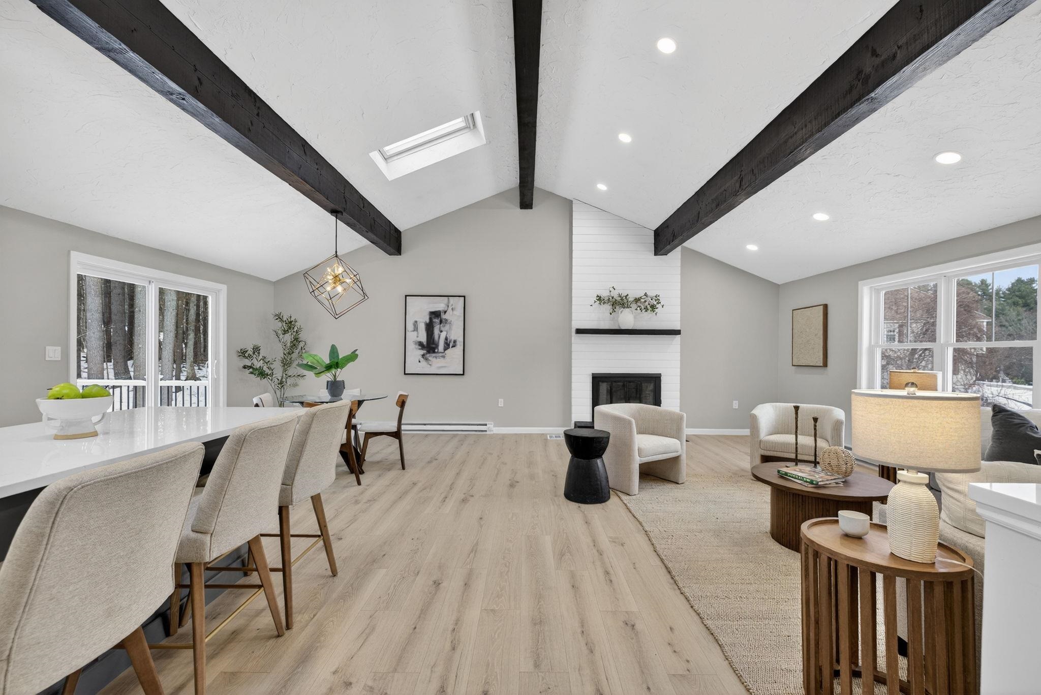 Homes for sale in Londonderry, NH | 5 Heron Dr, Londonderry, NH 03053 | MLS# 5072318