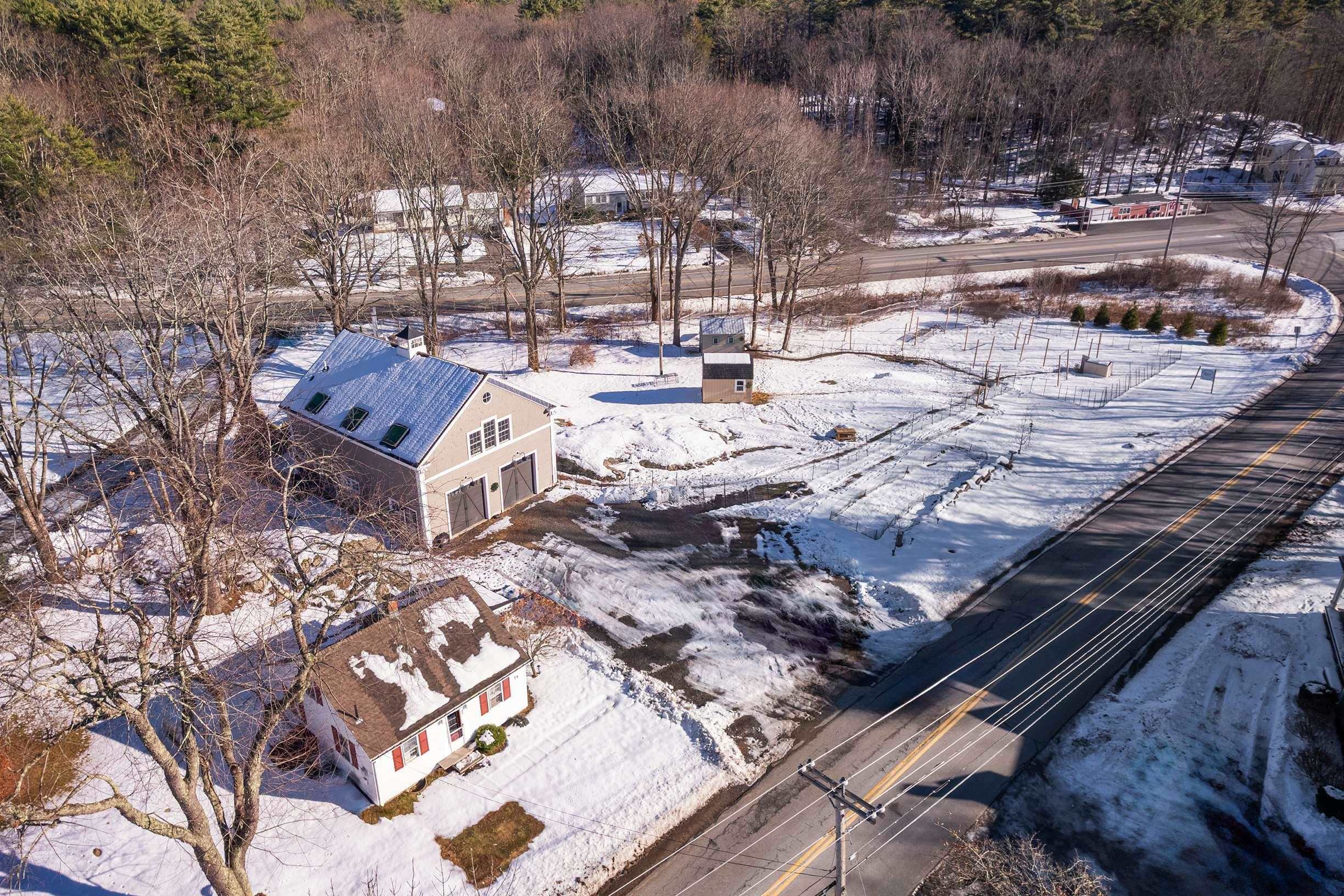 Homes for sale in York, ME | 9 Mountain Rd, York, ME 03902 | MLS# 5072347