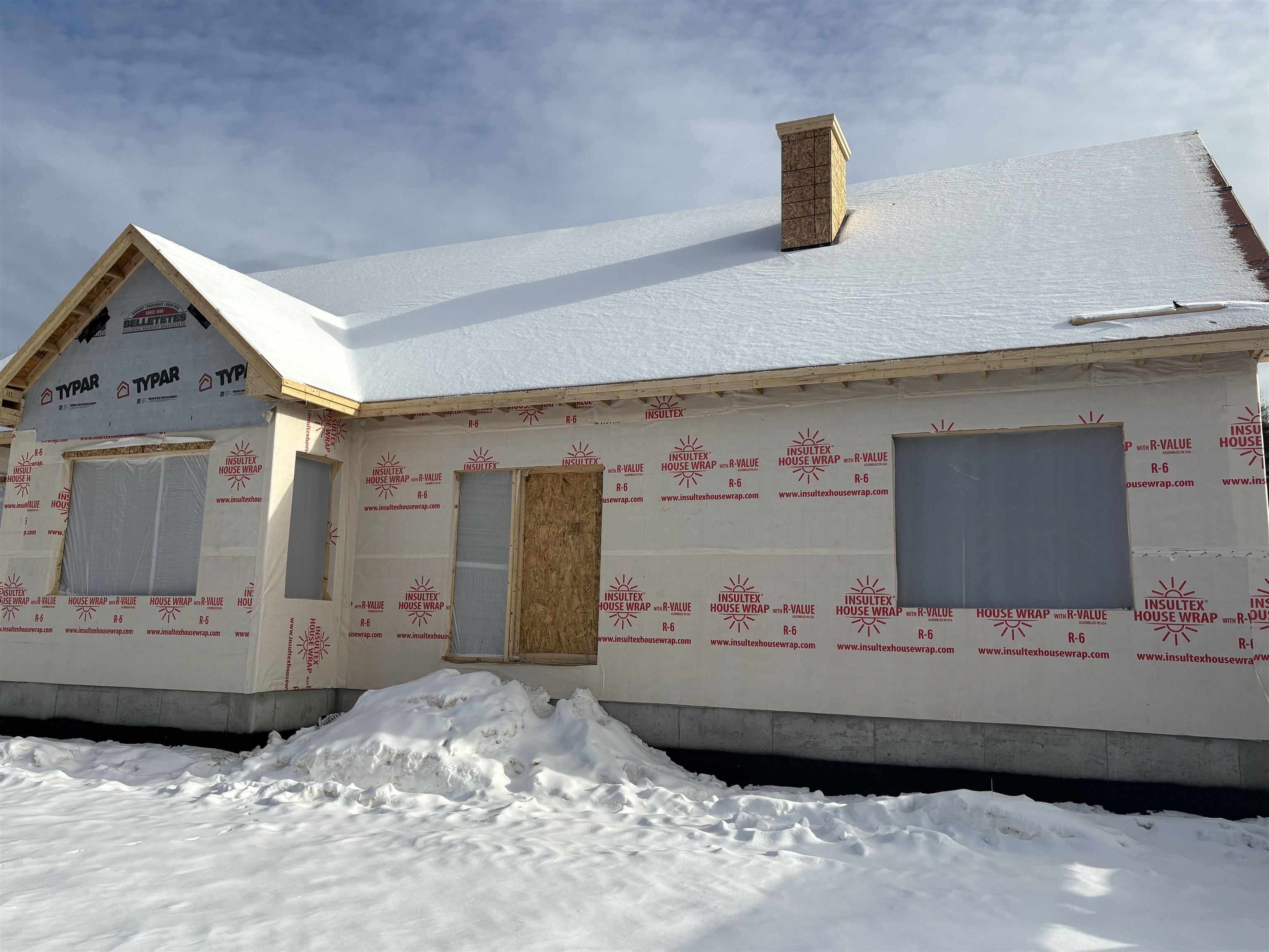 Homes for sale in Hooksett, NH | 131 Merrimack St, Hooksett, NH 03106 | MLS# 5072361