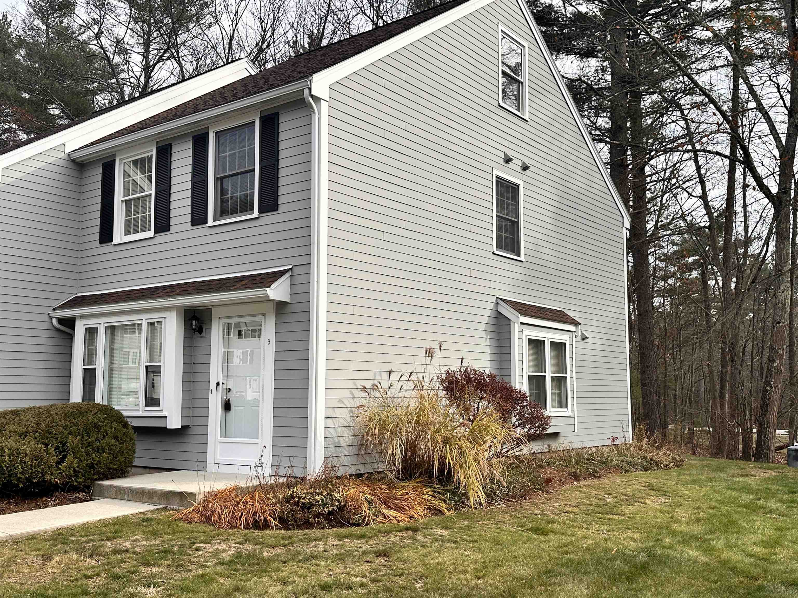 MLS 5072383: 9 Chestnut Circle, Merrimack NH