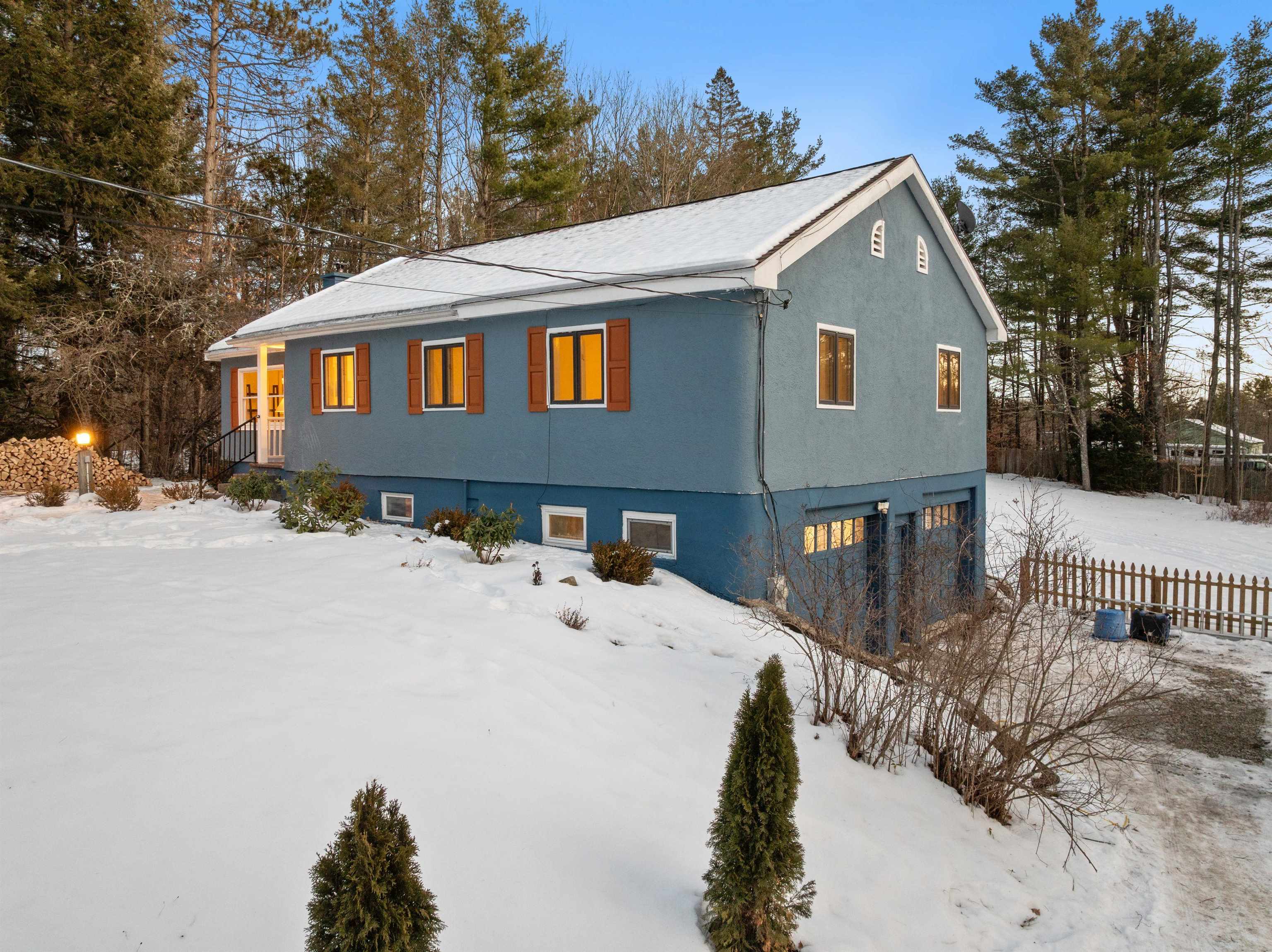 1035 Hopkinton Rd, Hopkinton, NH 03229