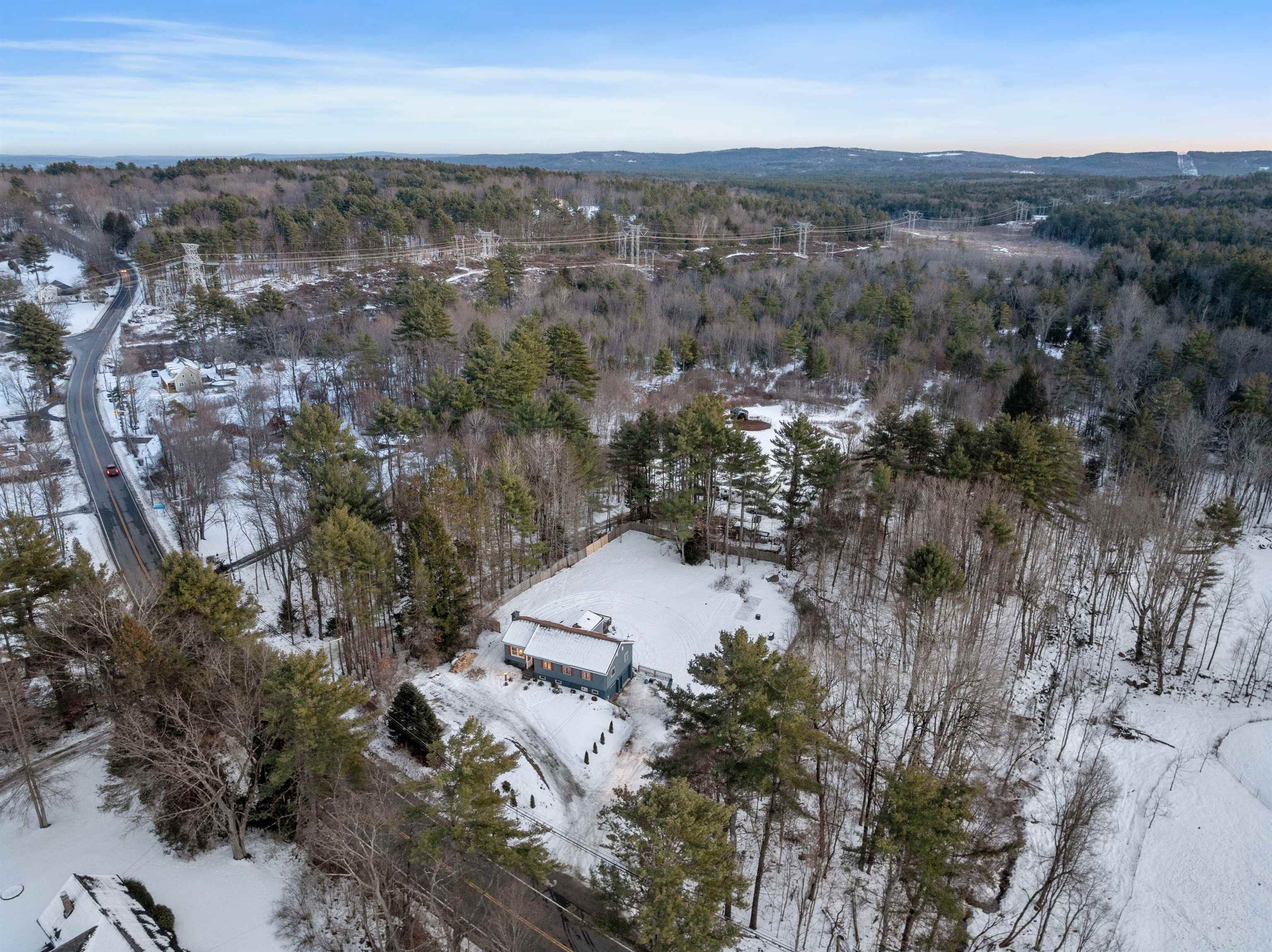 1035 Hopkinton Rd, Hopkinton, NH 03229