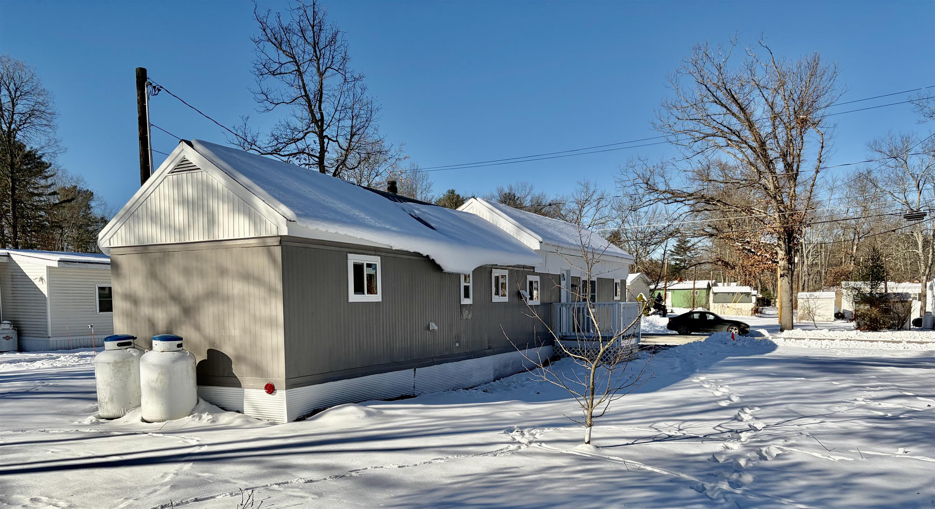 Homes for sale in Concord, NH | 7 Skyline Dr, Concord, NH 03303 | MLS# 5072408