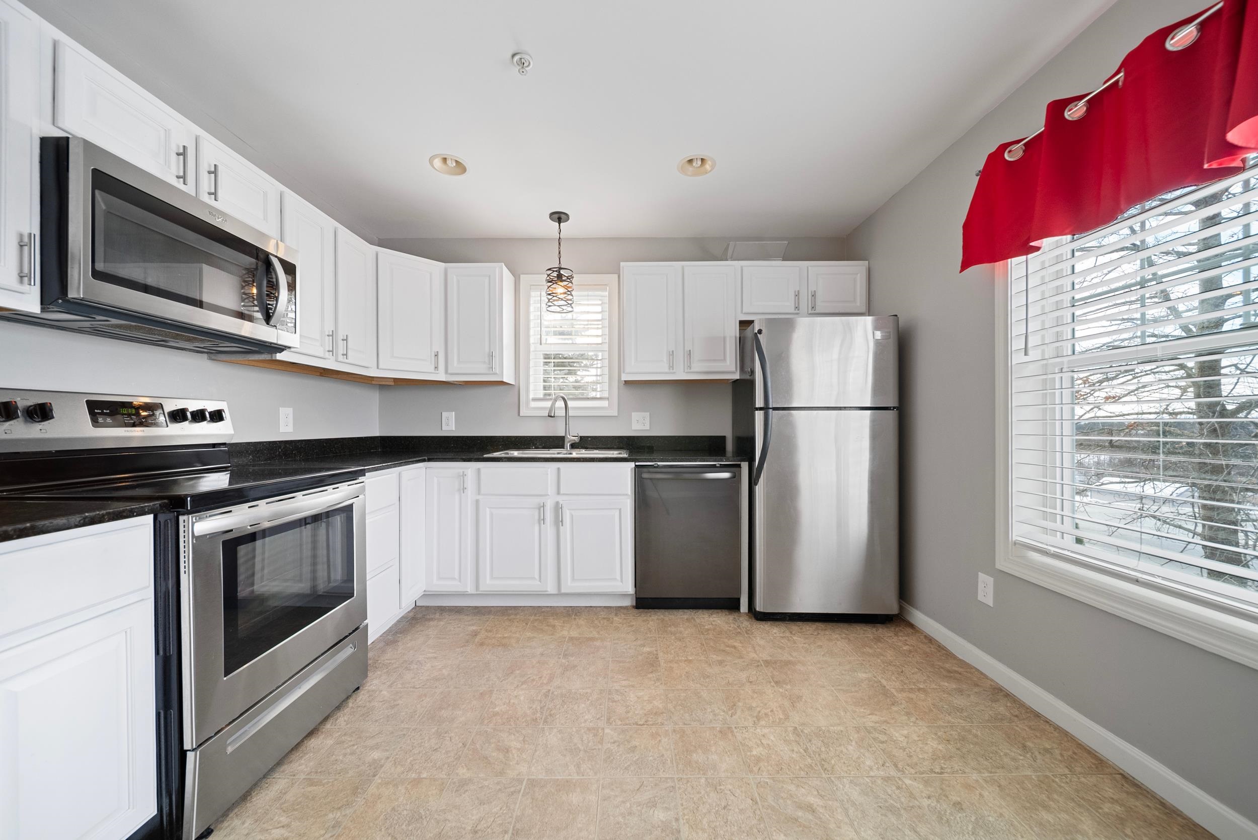 Homes for sale in Manchester, NH | 146 Karatzas Ave, Manchester, NH 03104 | MLS# 5072422