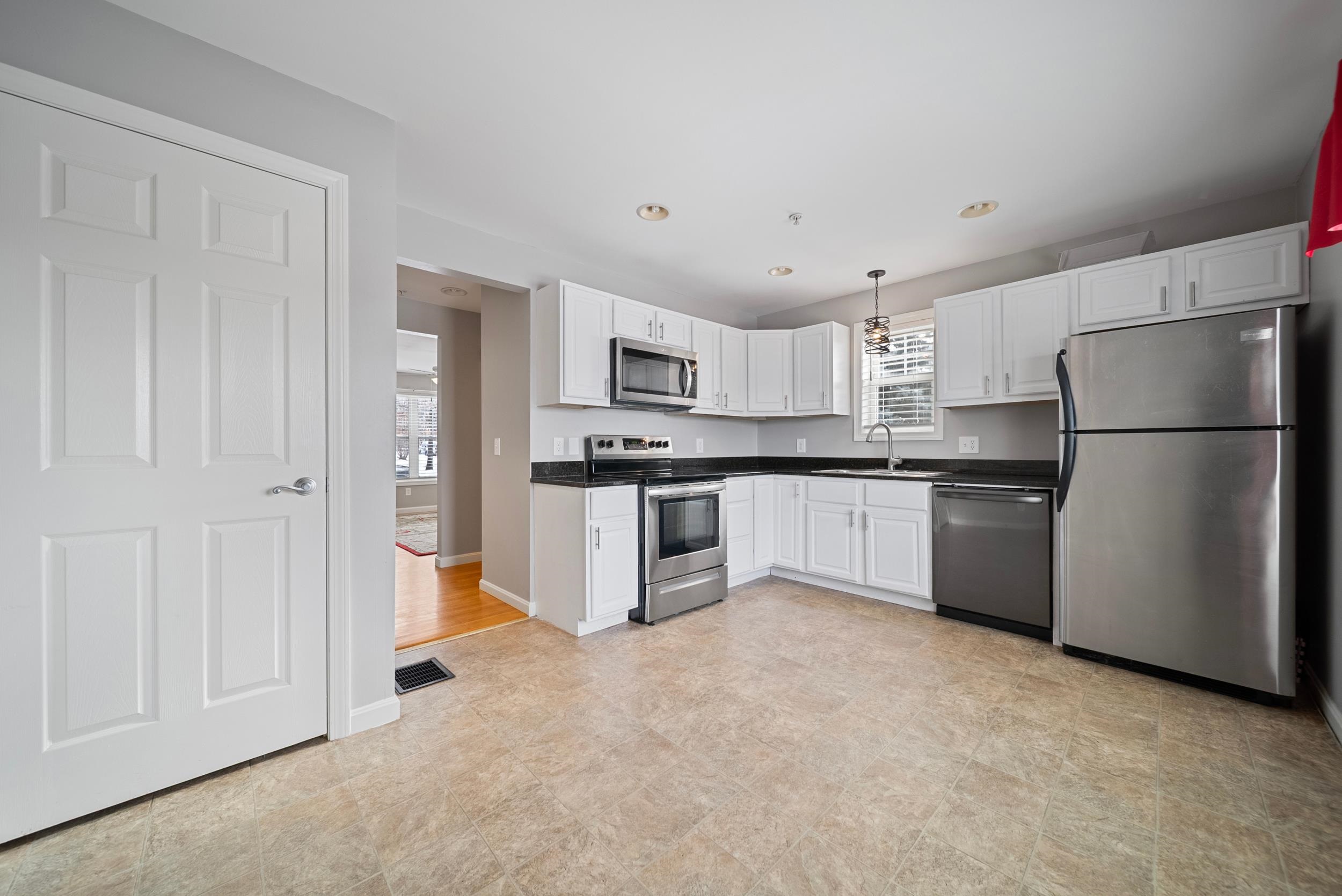 Homes for sale in Manchester, NH | 146 Karatzas Ave, Manchester, NH 03104 | MLS# 5072422