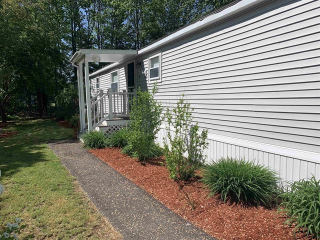 Homes for sale in Rochester, NH | 30 Soapstone Ln, Rochester, NH 03867 | MLS# 5072441