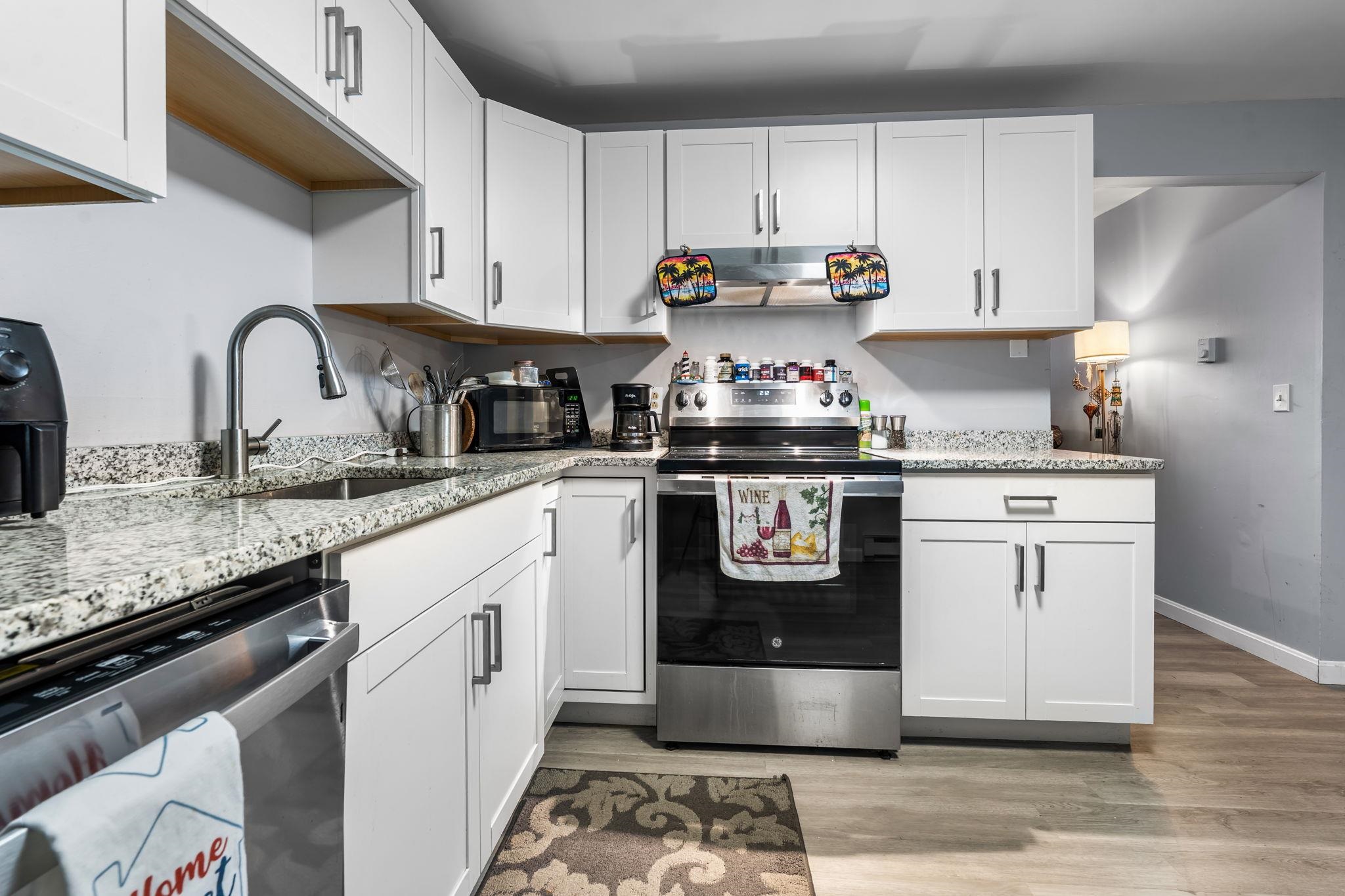 Homes for sale in Concord, NH | 12 E Side Dr #106, Concord, NH 03301 | MLS# 5072454