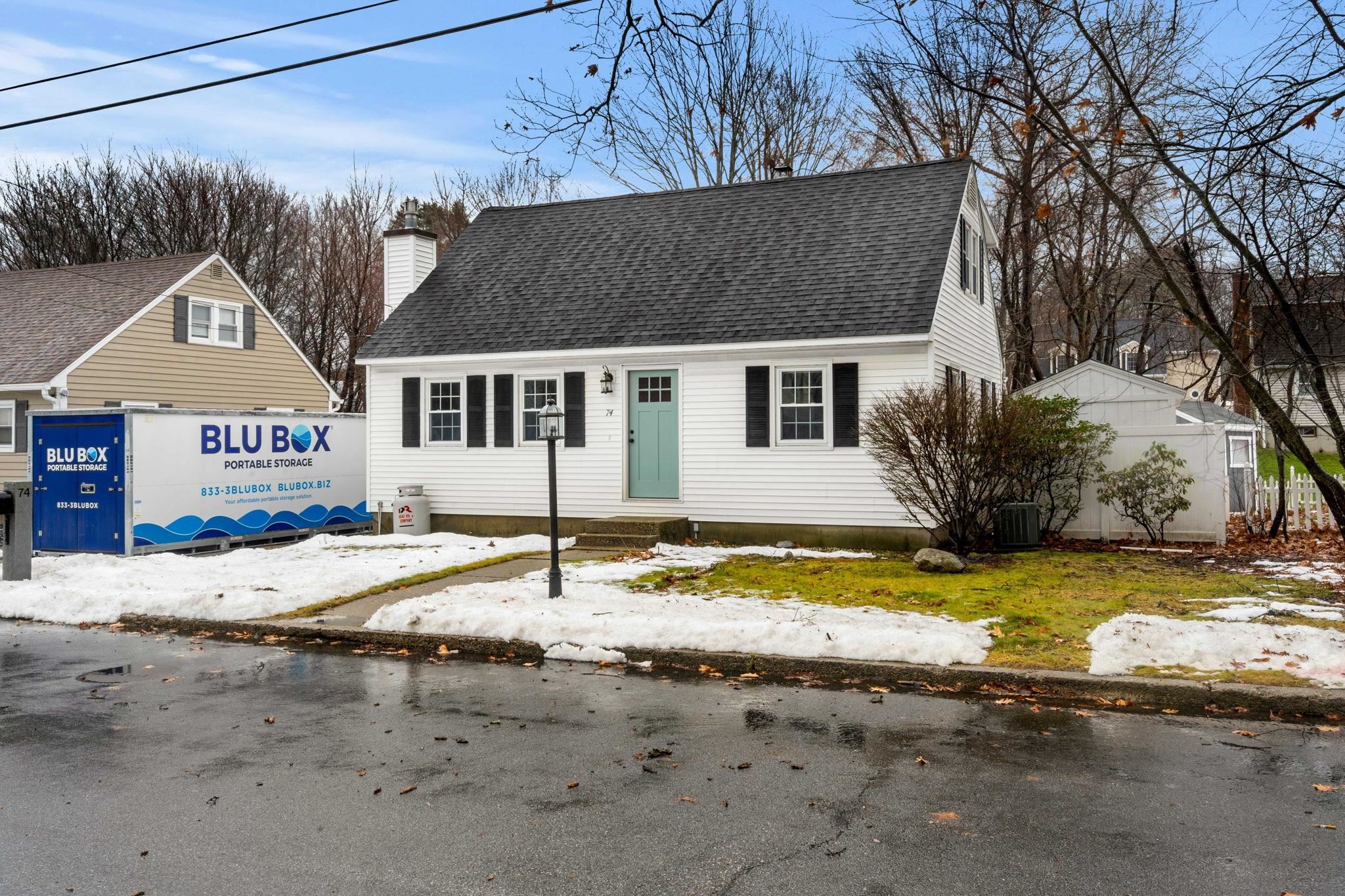 Homes for sale in Manchester, NH | 74 S Fremont St, Manchester, NH 03103 | MLS# 5072471