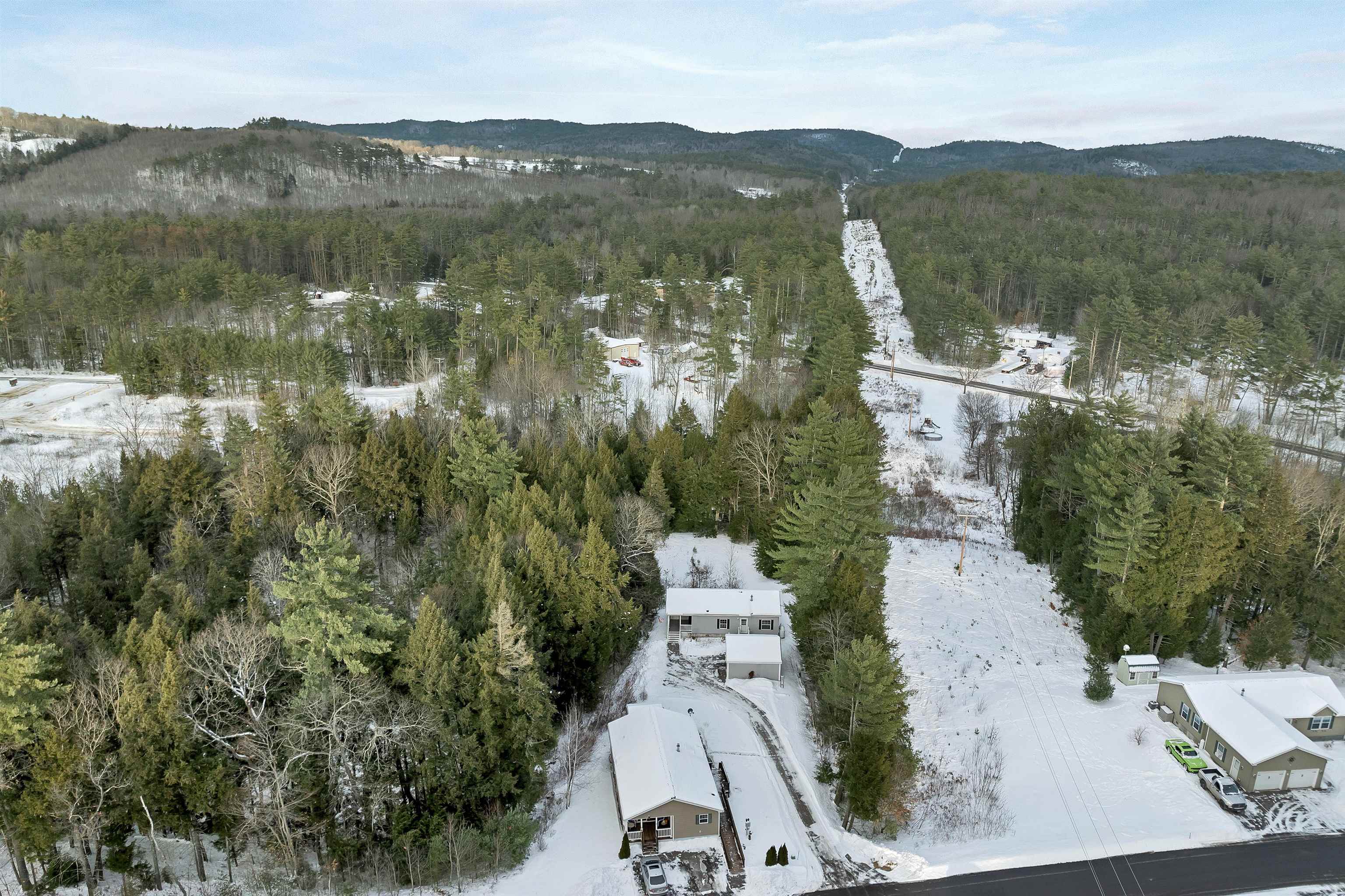 Homes for sale in New Hampton, NH | 21 Mansfield Woods Way, New Hampton, NH 03256 | MLS# 5072494