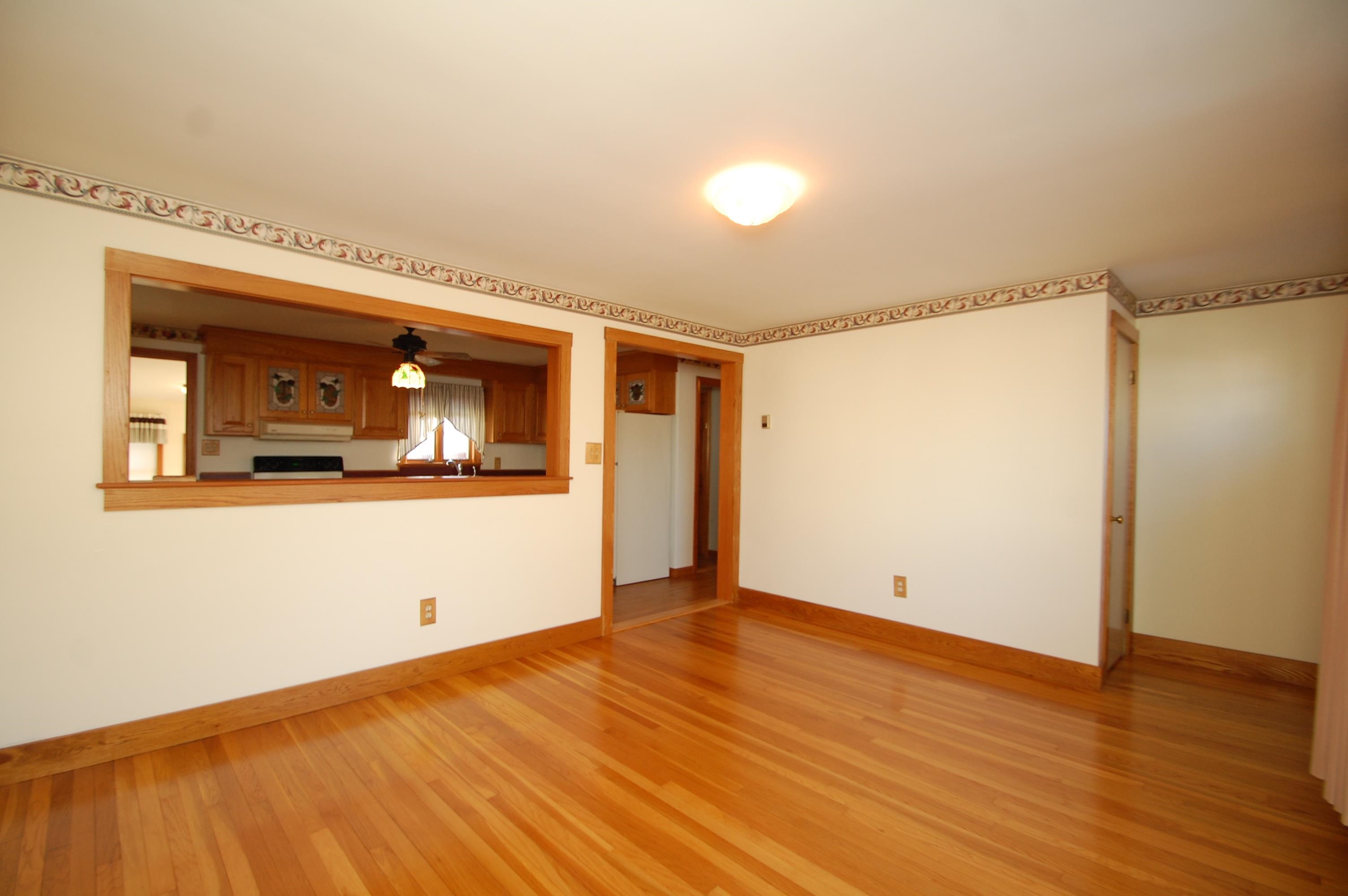 Homes for sale in Goffstown, NH | 59 Fairview St, Goffstown, NH 03045 | MLS# 5072542