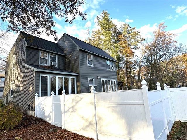 MLS 5072564: 7 Bradford Street, Nashua NH