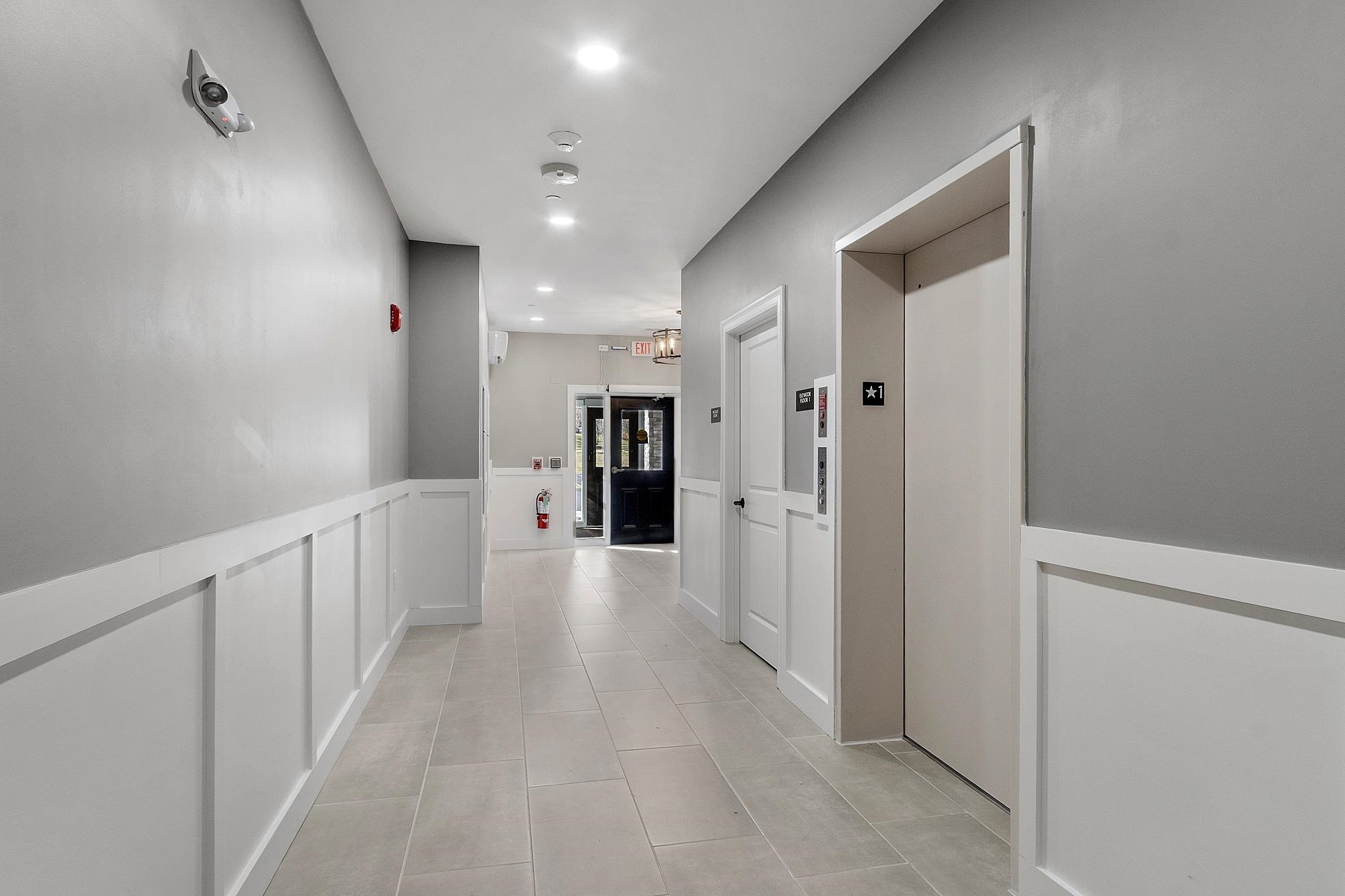 10100 S Willow St, Manchester, NH 03103