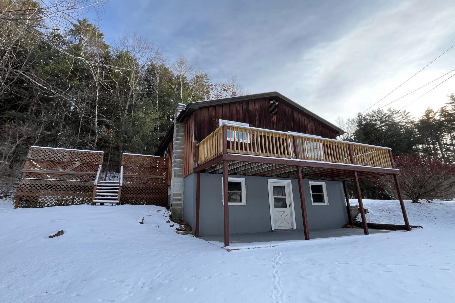 Homes for sale in Pittsford, VT | 37 Sangamon Rd, Pittsford, VT 05763 | MLS# 5072698