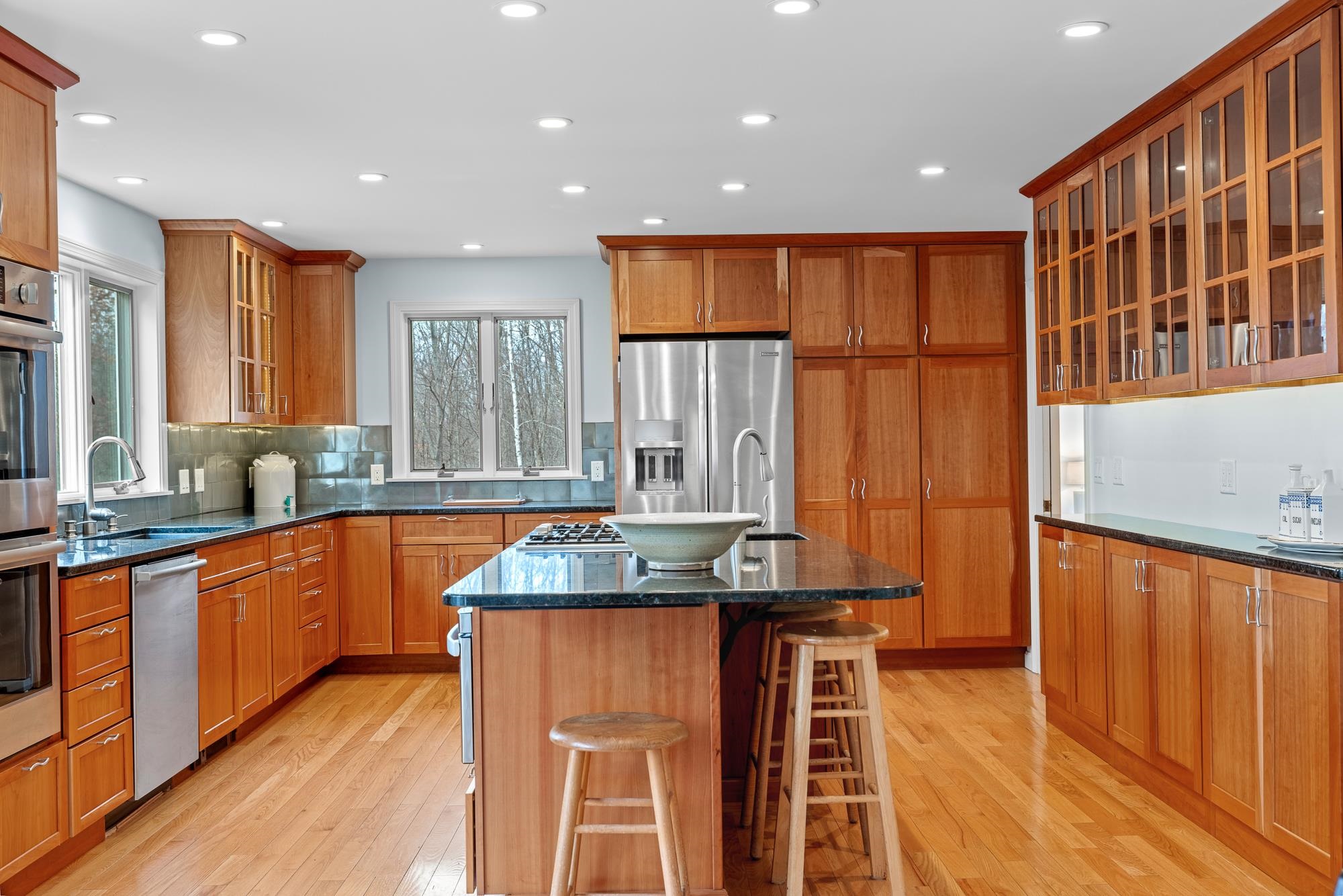 Beautifully thought out 24484549