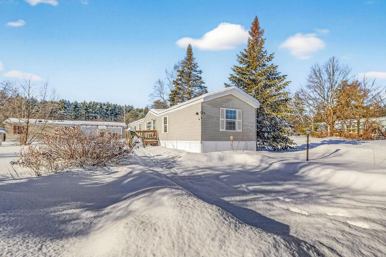 Homes for sale in Ossipee, NH | 7 Puritan Ln, Ossipee, NH 03814 | MLS# 5073007