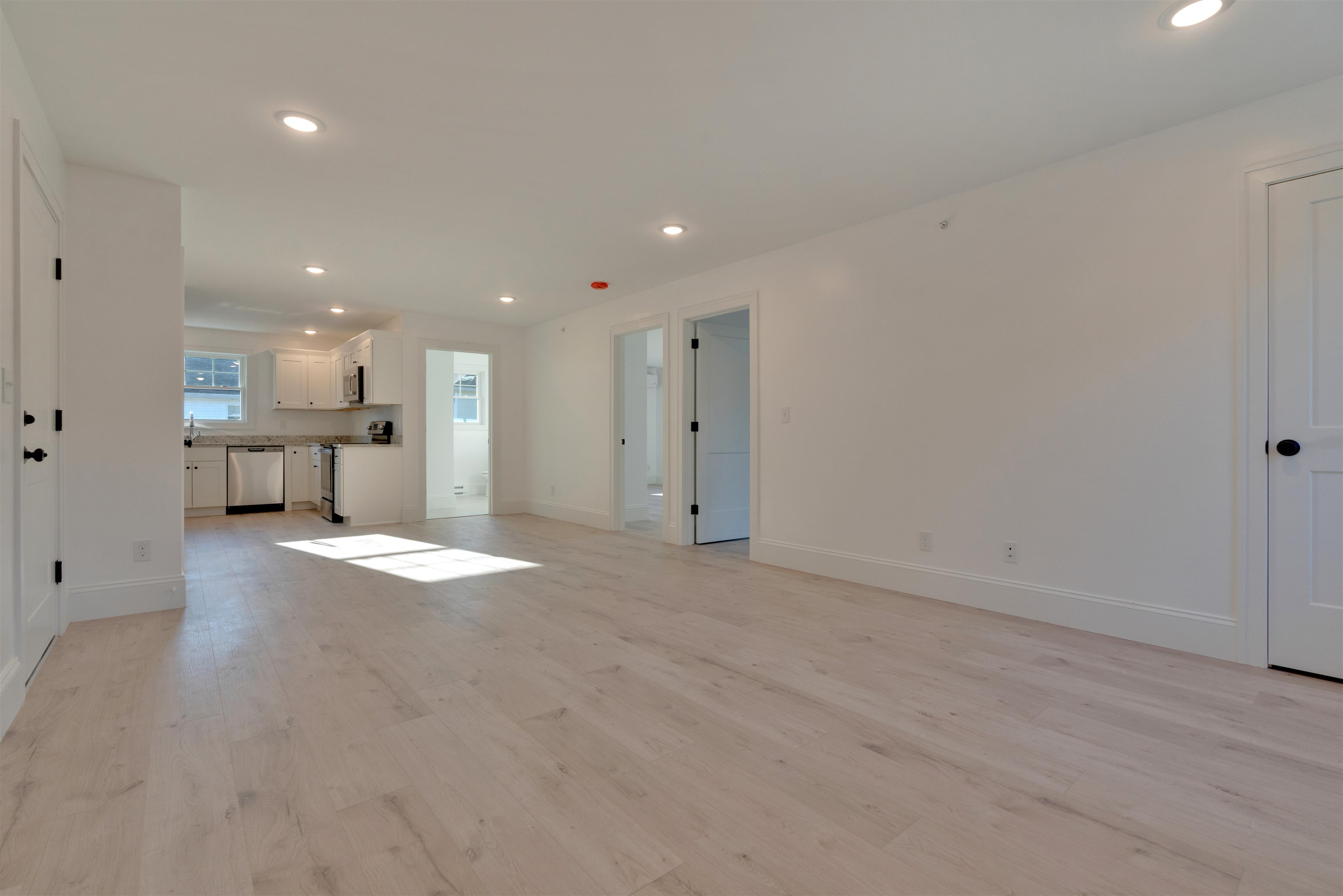 2 Cape Coral Way, Rochester, NH 03867