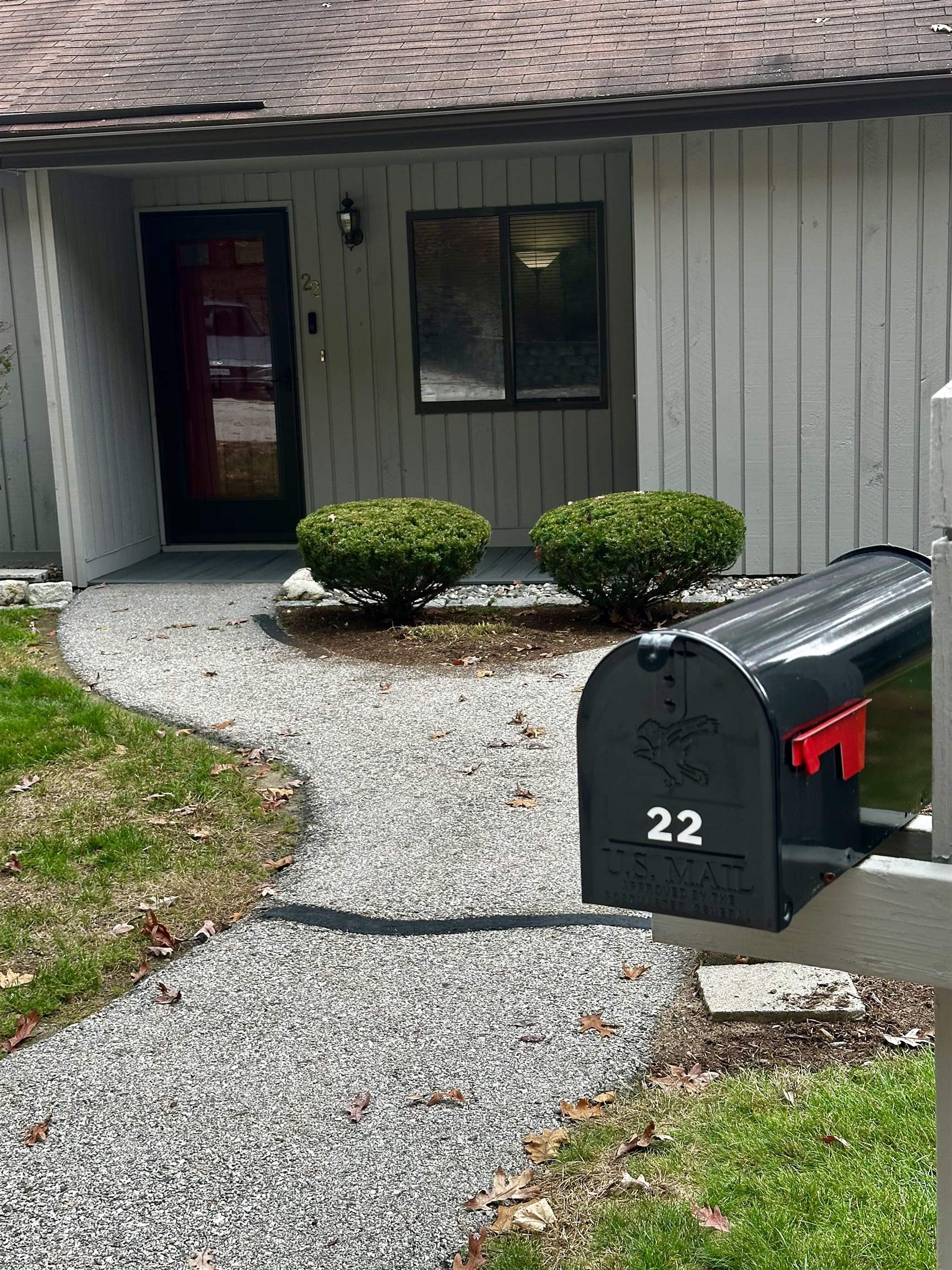 MLS 5073085: 22 Essex Green Court, Merrimack NH