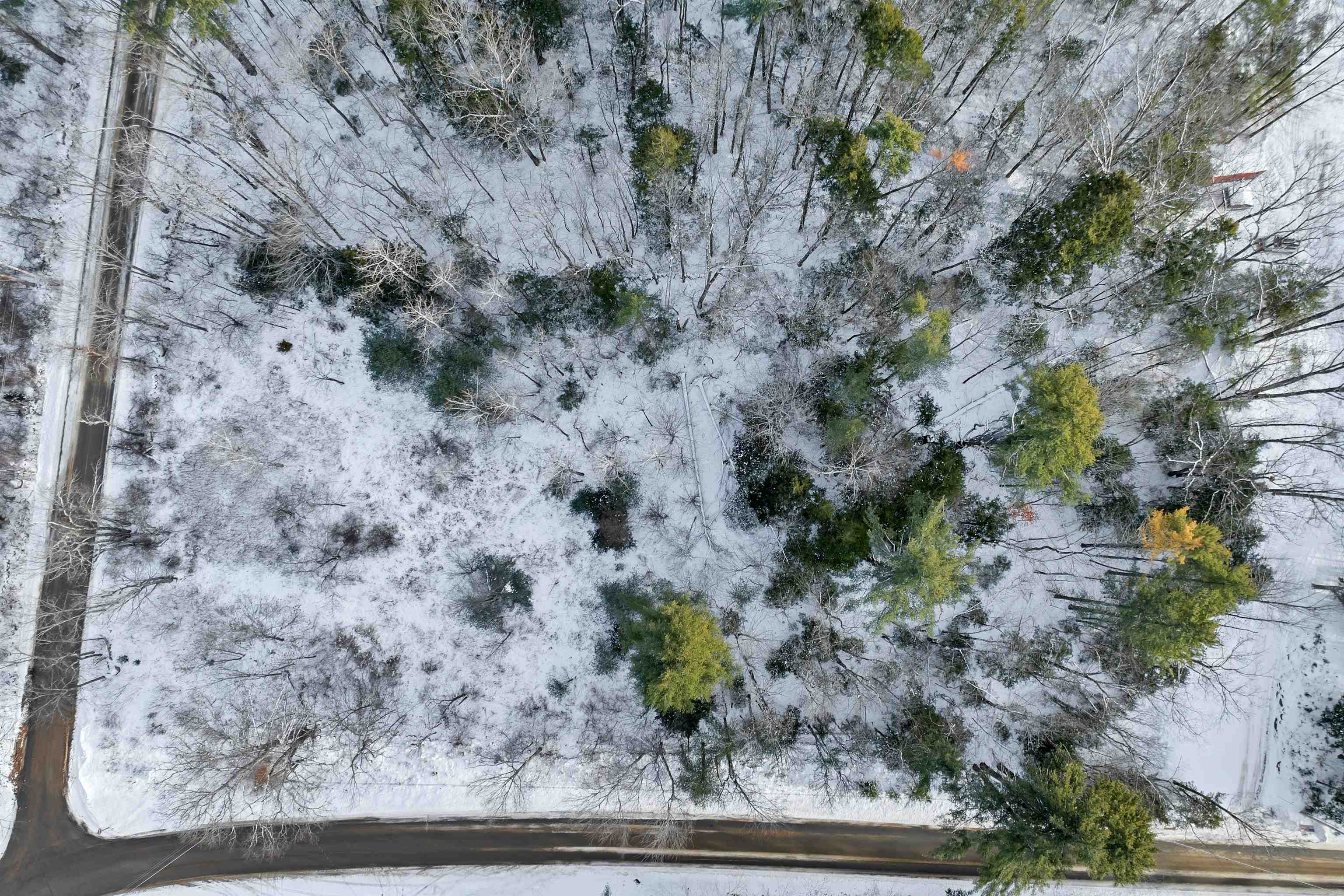 61 Freeman Hall Rd, Nottingham, NH 03290